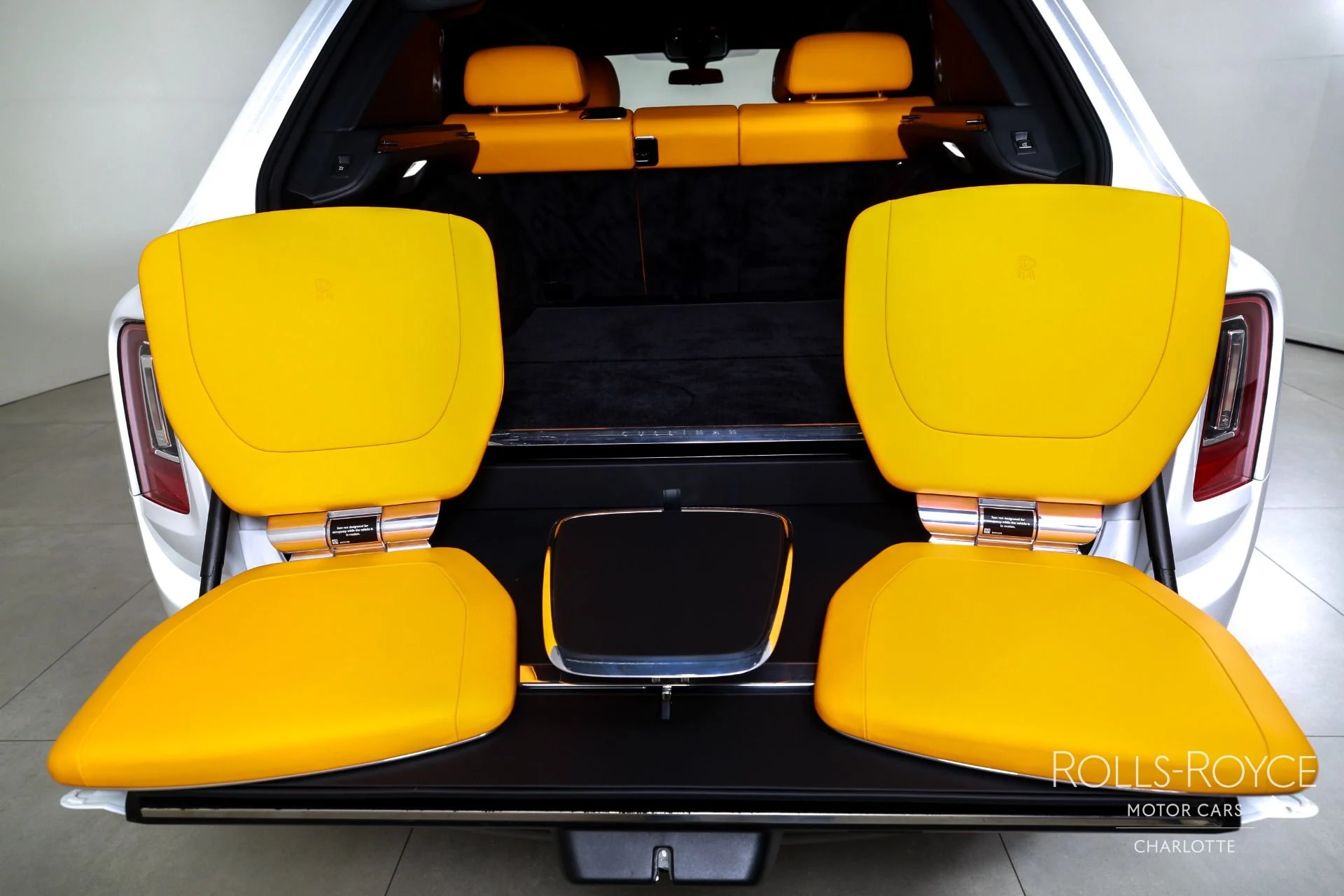 mph024_376718235_Used_2022_Rolls_Royce_Cullinan_1773253709_8cf34ad1a6