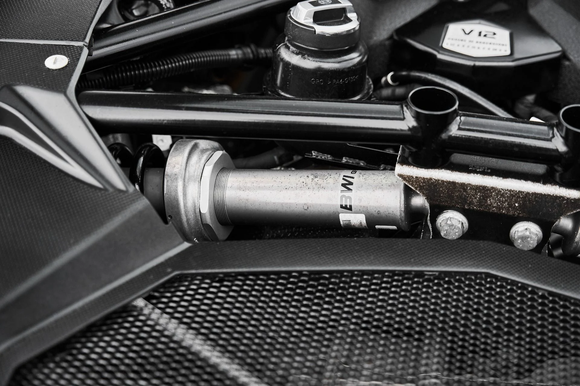 mph024_3782822922_Used_2018_Lamborghini_Aventador_S_Base_1775006847_6bd7e6860c