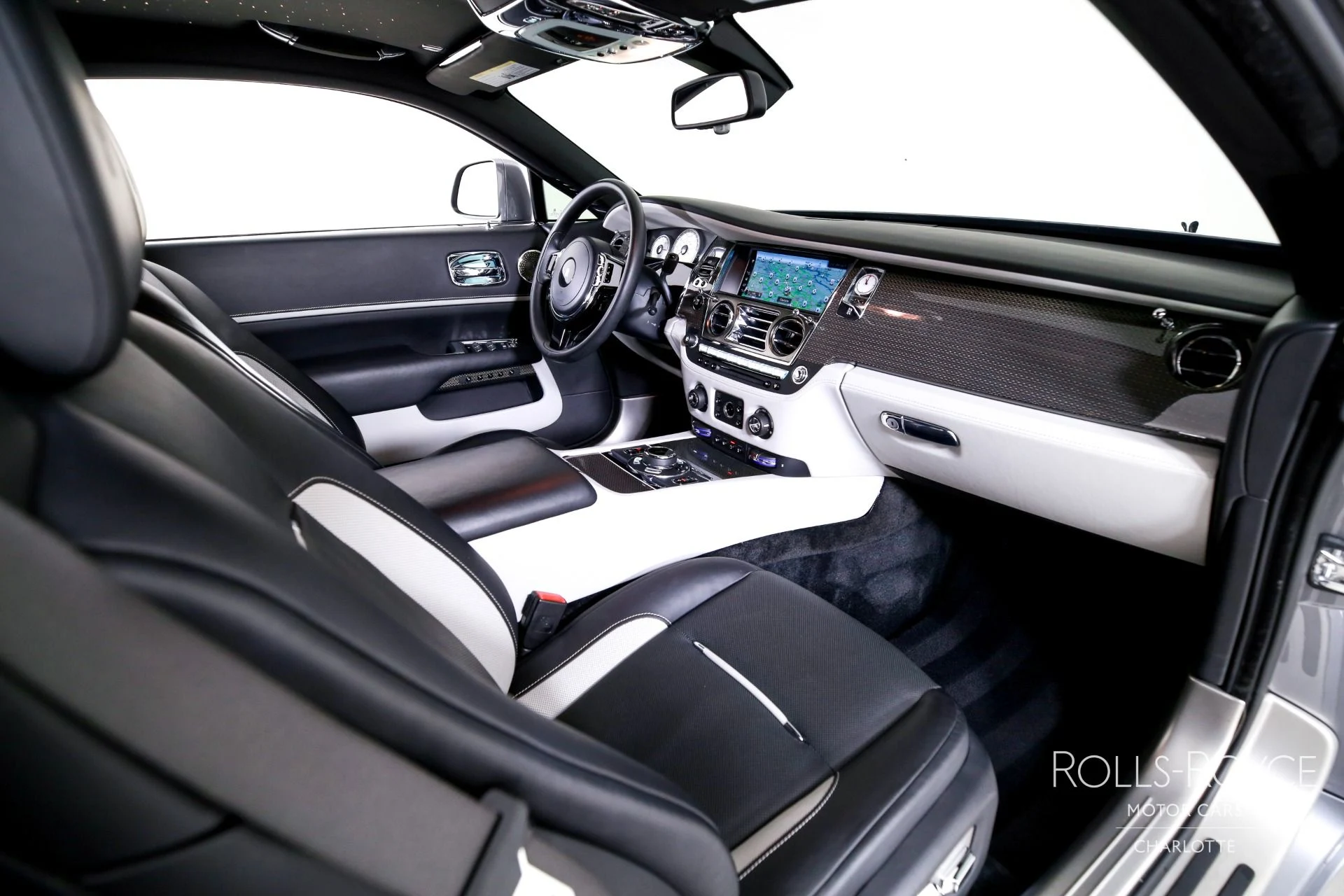 mph024_3785535289_Used_2020_Rolls_Royce_Wraith_Black_Badge_1772227795_fdf47372dc