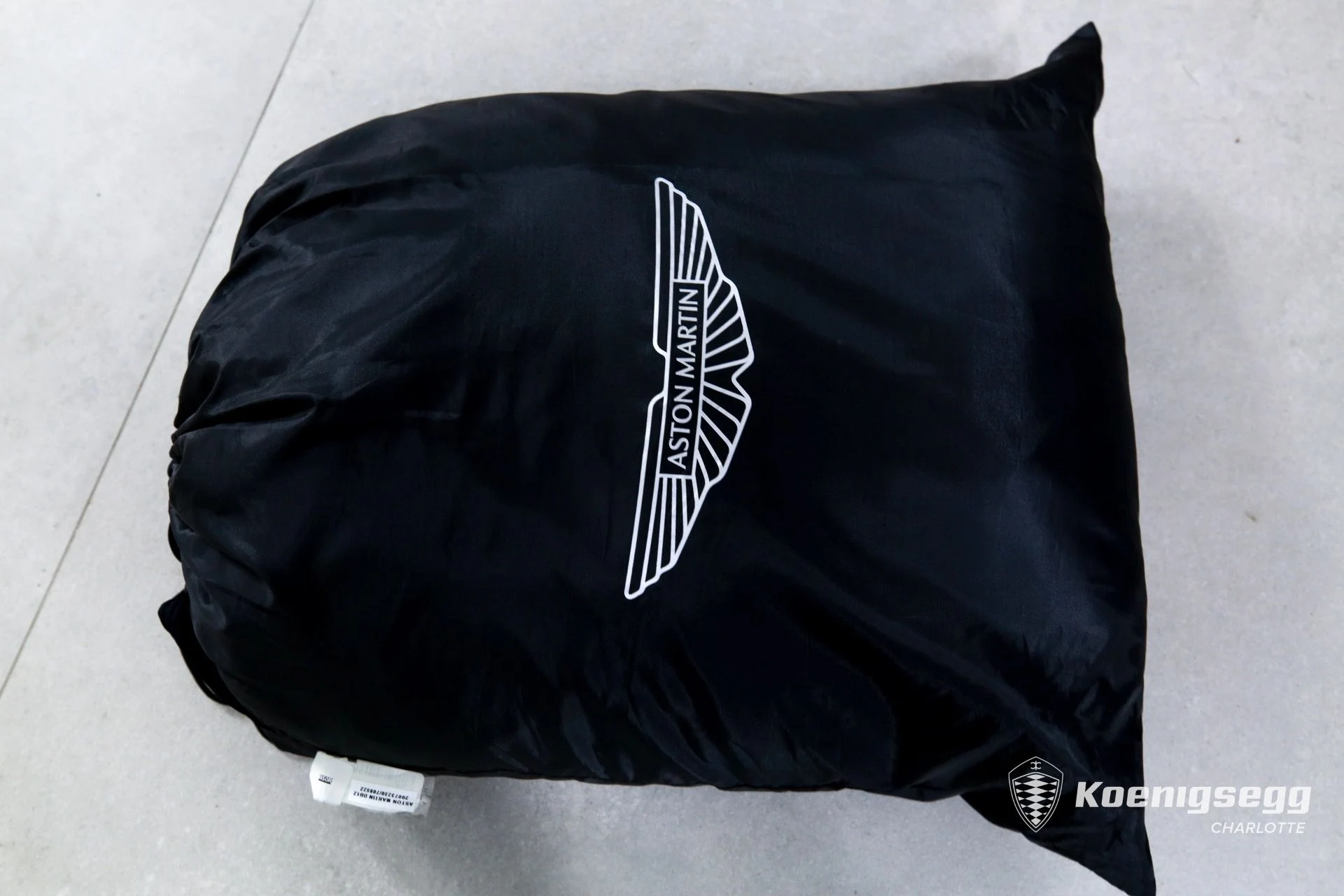 mph024_3785599672_Used_2024_Aston_Martin_DB_12_V8_1760989589_d775acfc21