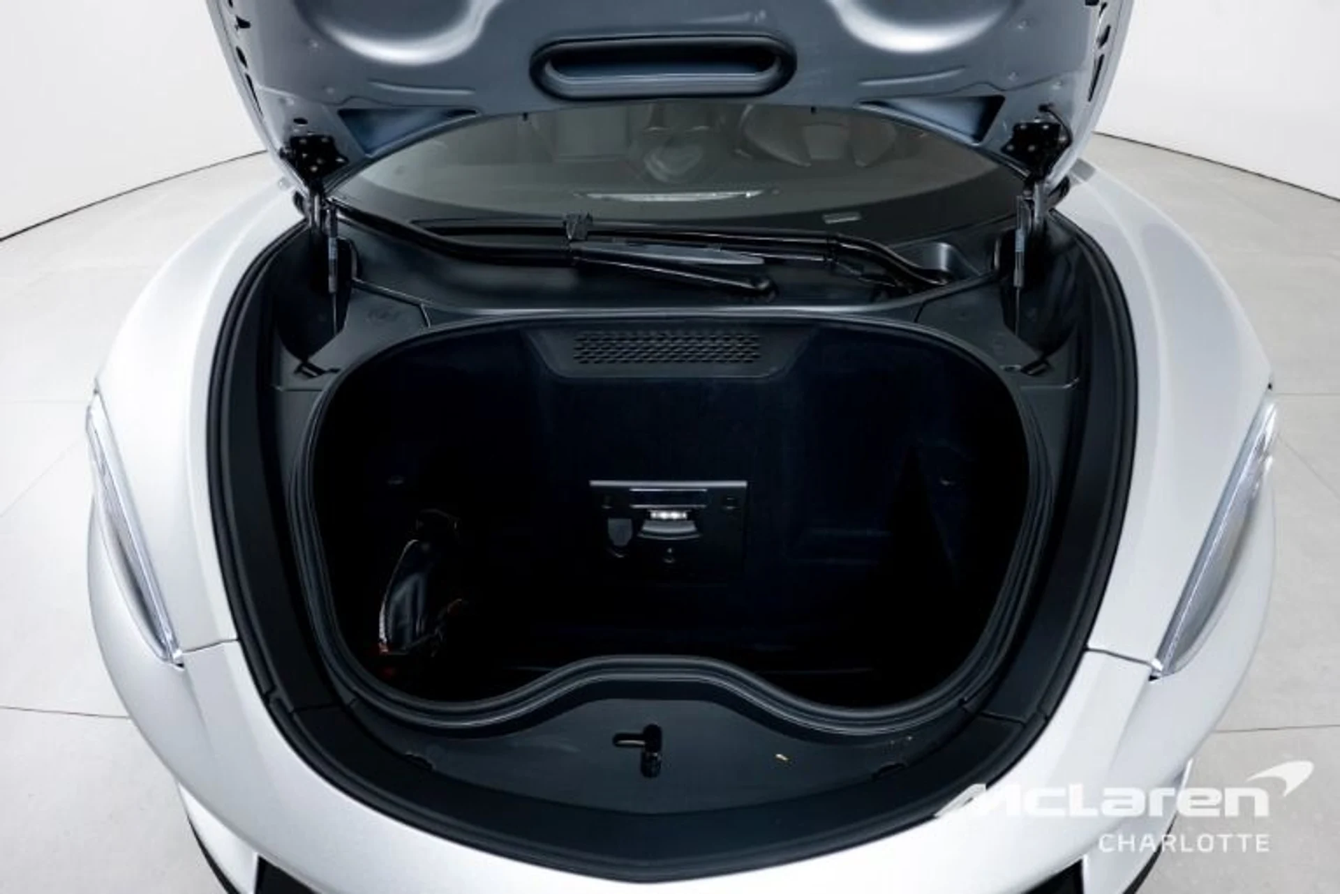 mph024_378747619_Used_2023_Mc_Laren_GT_b06f366a83