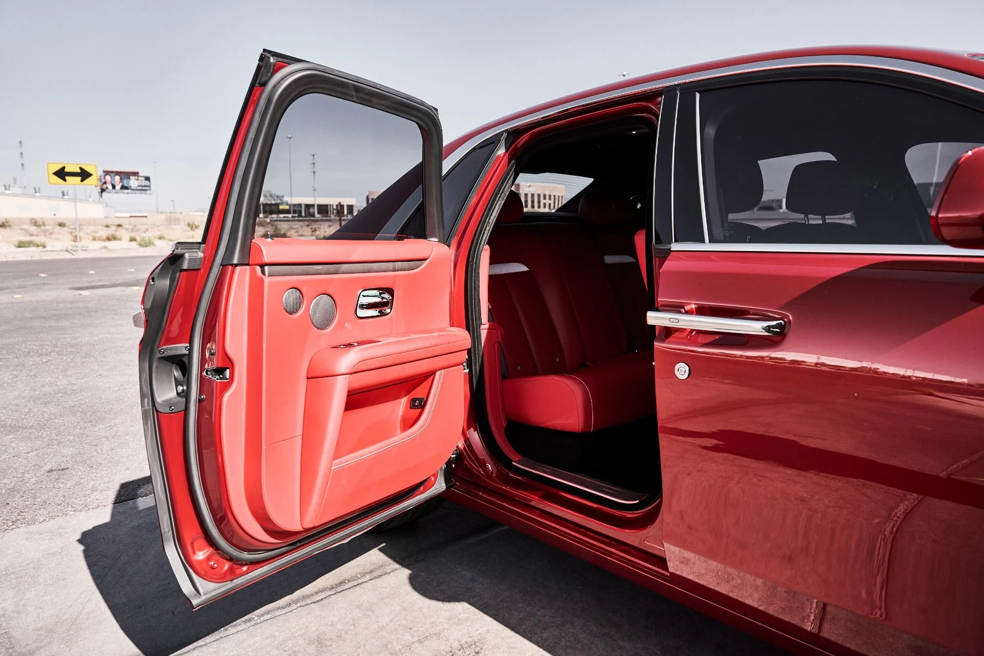 mph024_3790853929_Used_2024_Rolls_Royce_Ghost_Base_1781229658_b04807b1aa