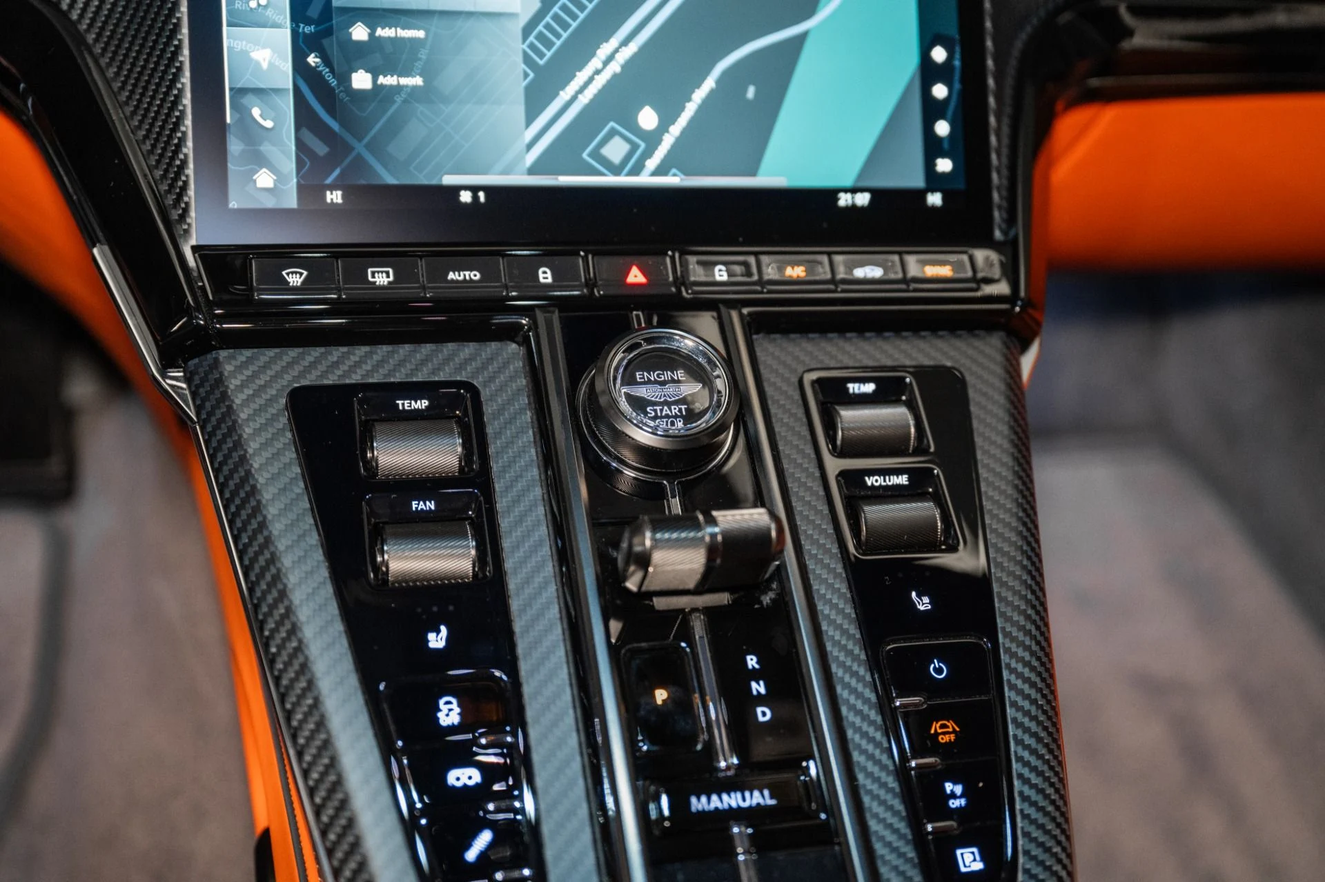 mph024_3790935080_Used_2025_Aston_Martin_Vantage_Coupe_1737041109_e9a91385b7