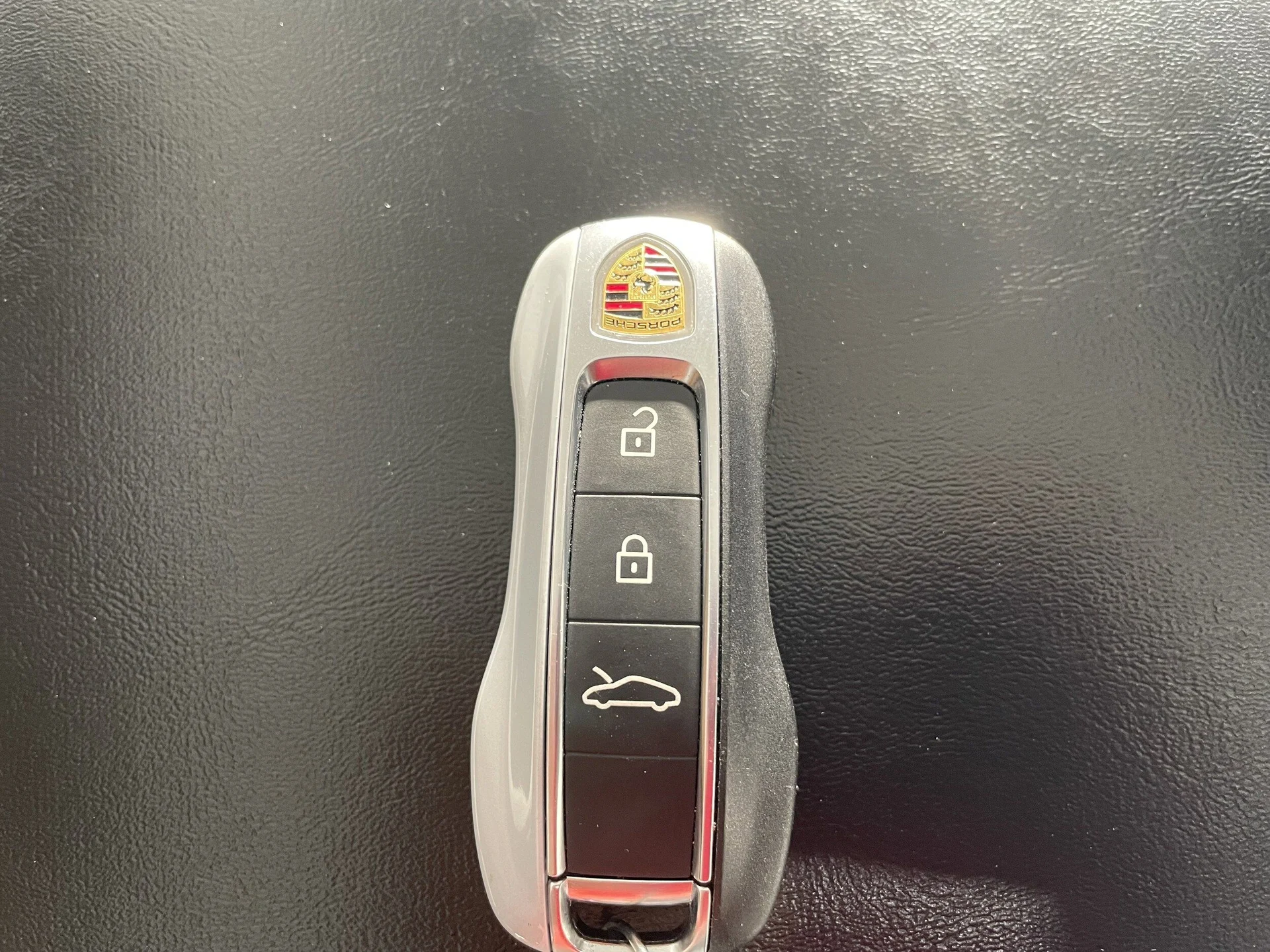 mph024_3796570283_696ed8e34315725a06e28355d3e047edx_2adb5dee14