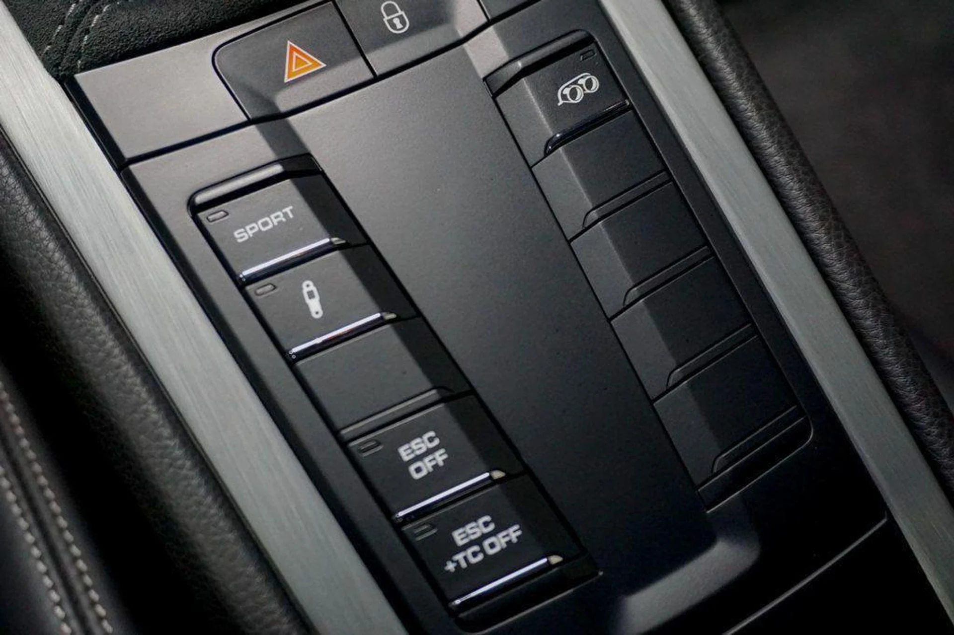 mph024_3796853700_8_XWU_Htt_N_Bvsm_H_Bktn_R2_CX_Wc_PGU_c30441823f