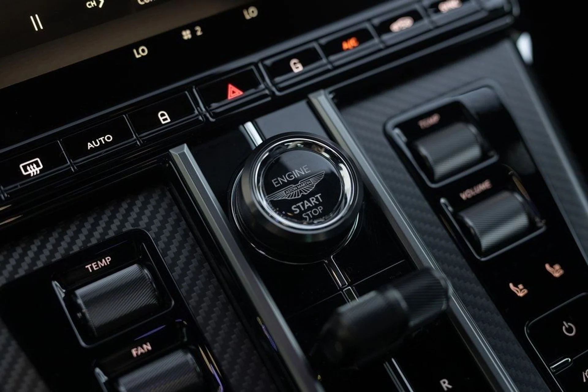 mph024_3812666404_c3a140bf5a7157fda6fbceb39f2ced31x_e39a0eb793