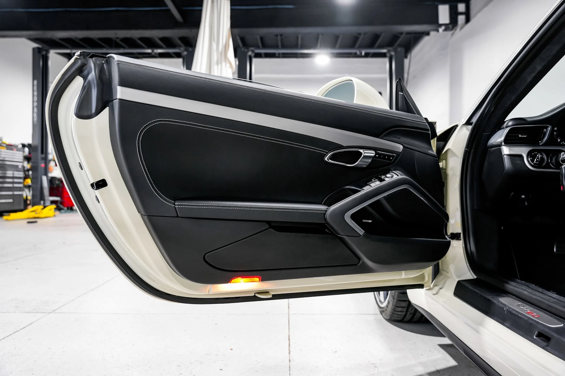 mph024_381966902_3e9a2ef1f3ced419cb436f34cd8bb2acx_3a8f174708