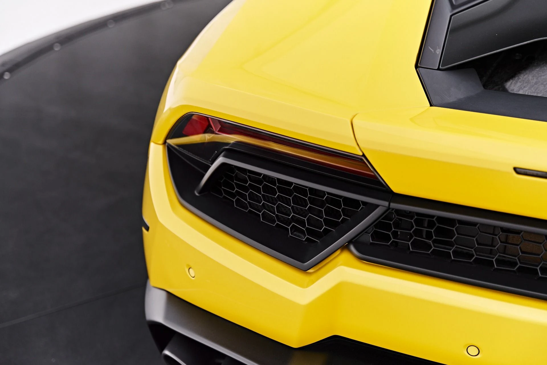 mph024_3819707170_Used_2017_Lamborghini_Huracan_1786046251_1ddfb567d4