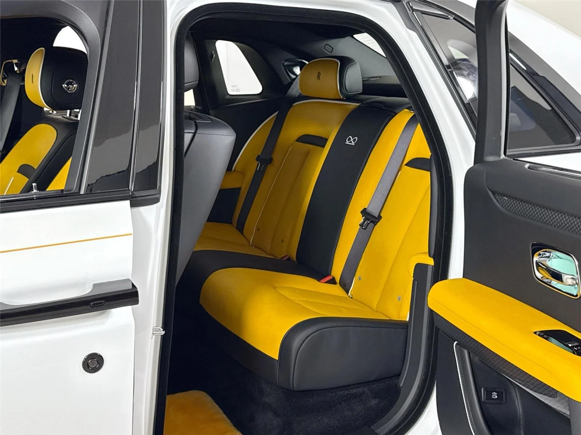 mph024_3828193201_2859ca7f8707848ff862302a3c6fd418_7055ed7929