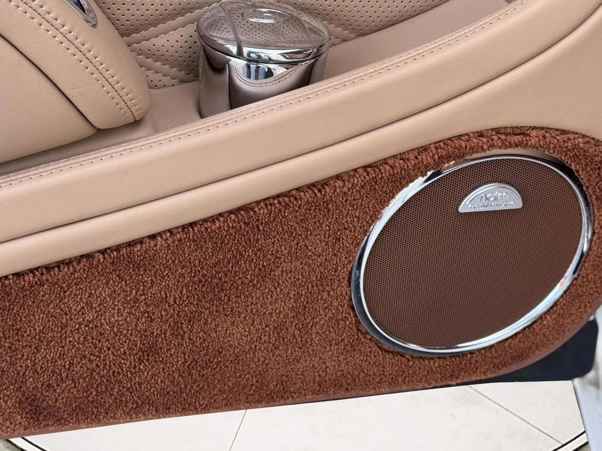 mph024_3853683870_f8cf3e44e768645b131e60fff4354aaf_5c9a9876e8