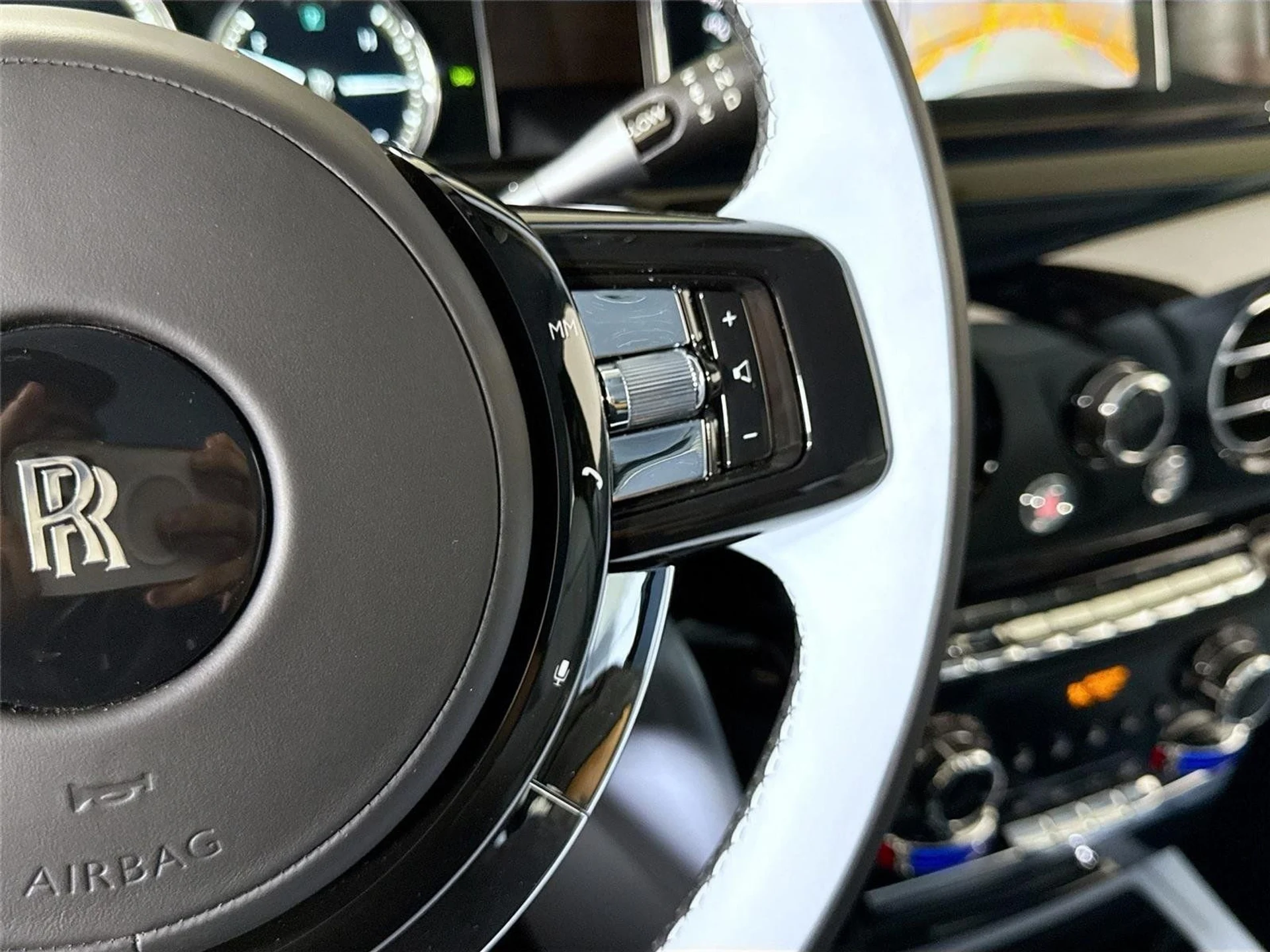 mph024_385402297_2f640e5b539b512f4b024ec433cc8dcf_9a1f04ce74