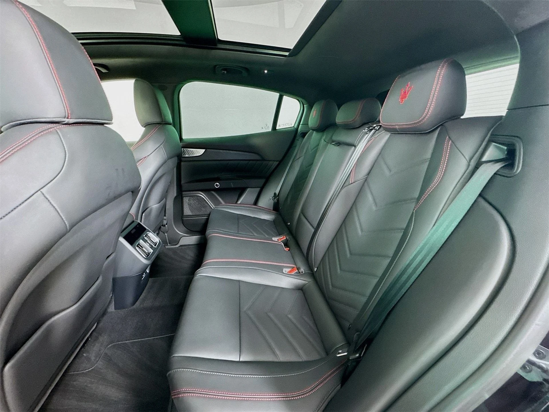 mph024_3863153340_18903e215119b6ca4a8ecb730f42bc26x_8f0caaf430