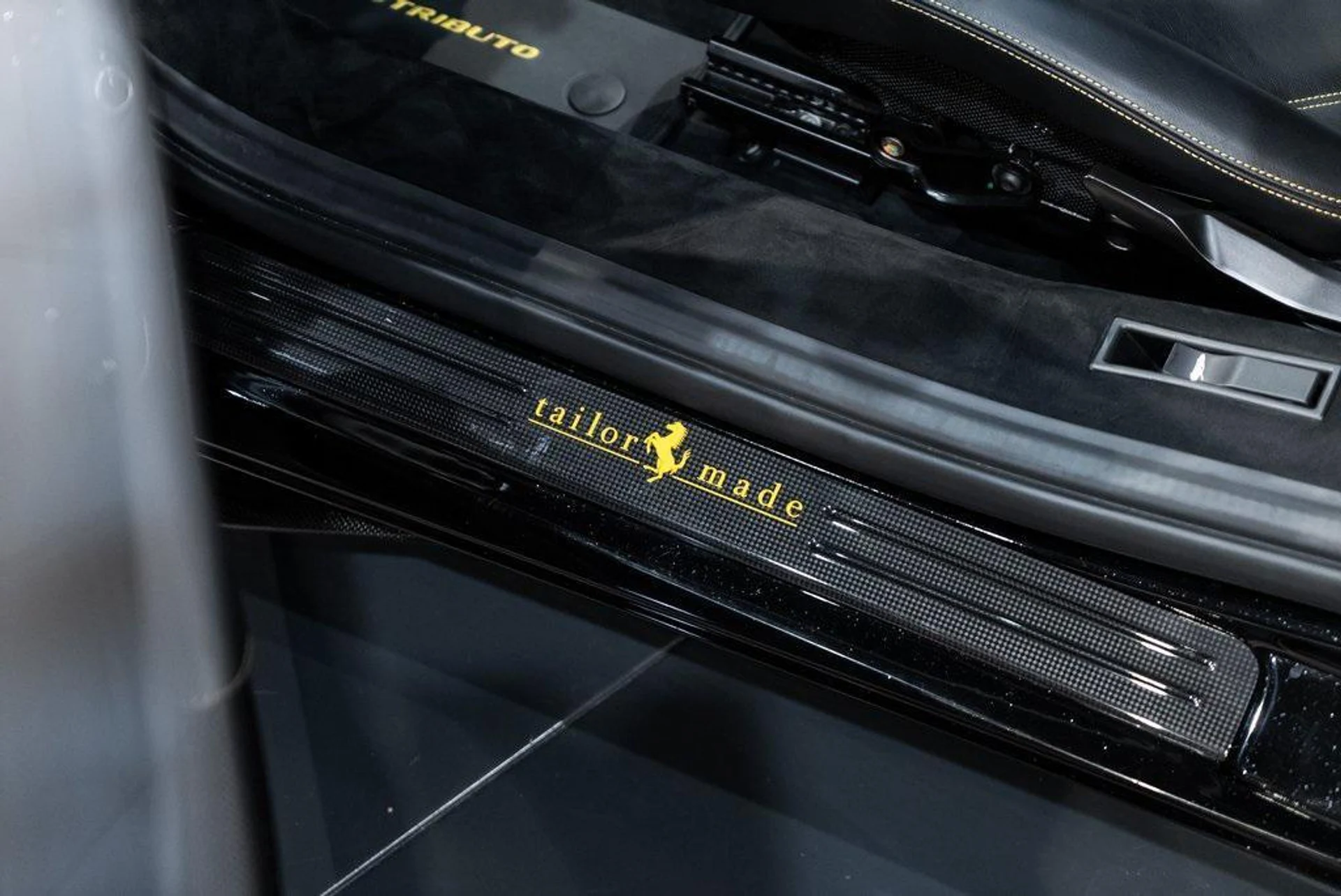 mph024_38635103_z_Wj2_RN_M8_V22u_Kt6_Qk_V9_Xqd_Hze_Y_4ba75bd6f3