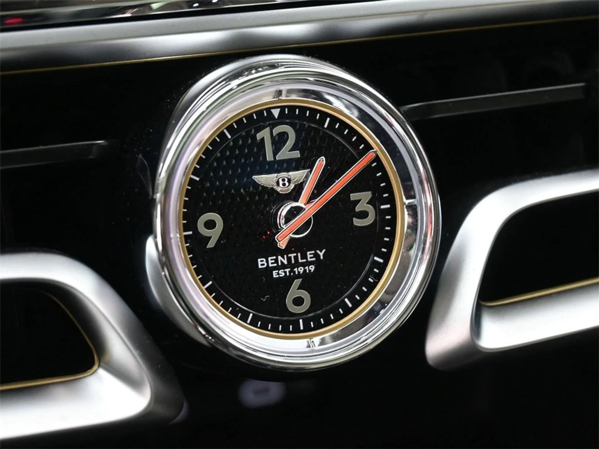 mph024_3867930573_3483ac25b2d005c69d2283419f017572x_1e9fe11917