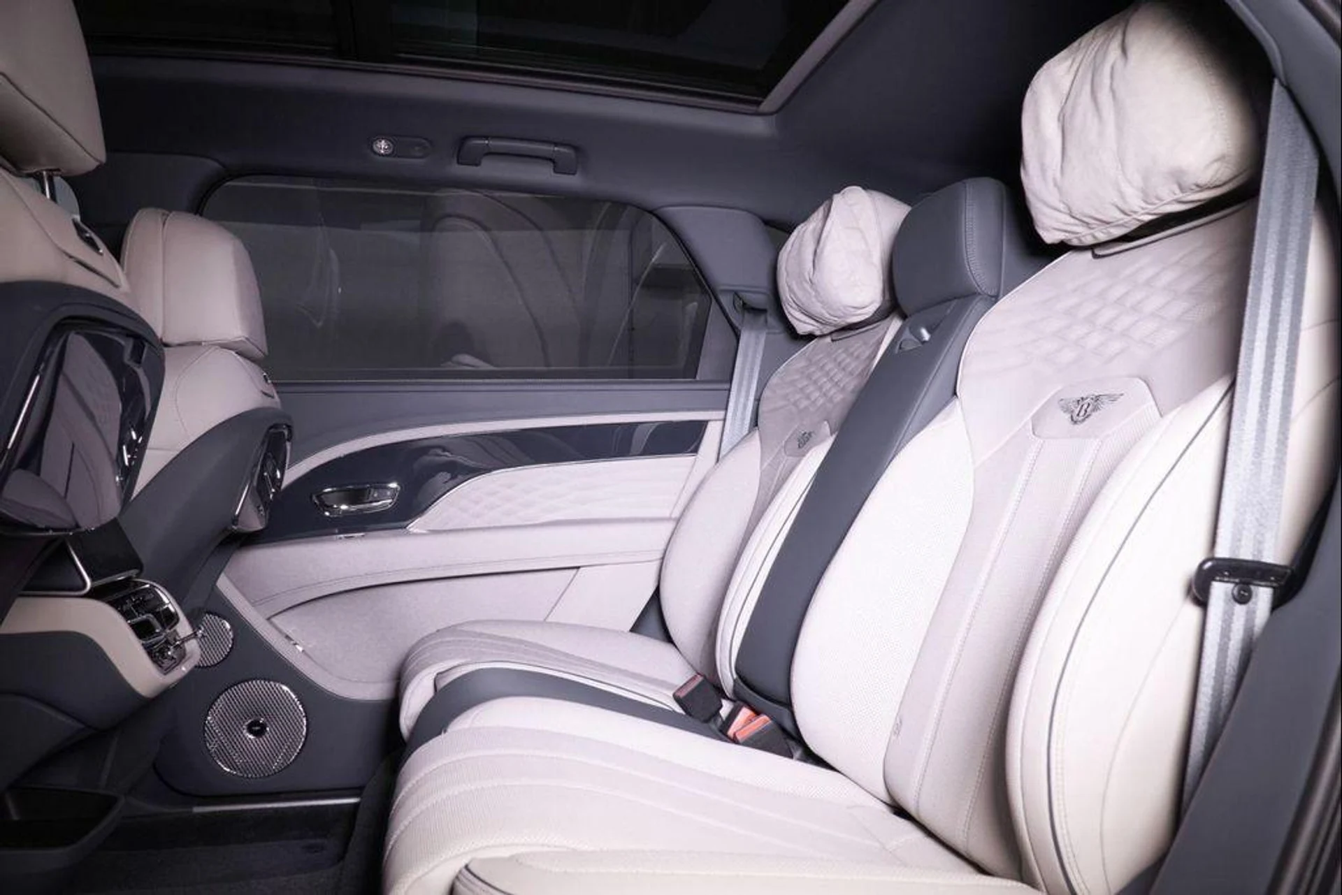 mph024_3869847203_I2t_Km91_XP_K_Mac_F7_KESZ_Lp14e_Ec_916edf7b0e