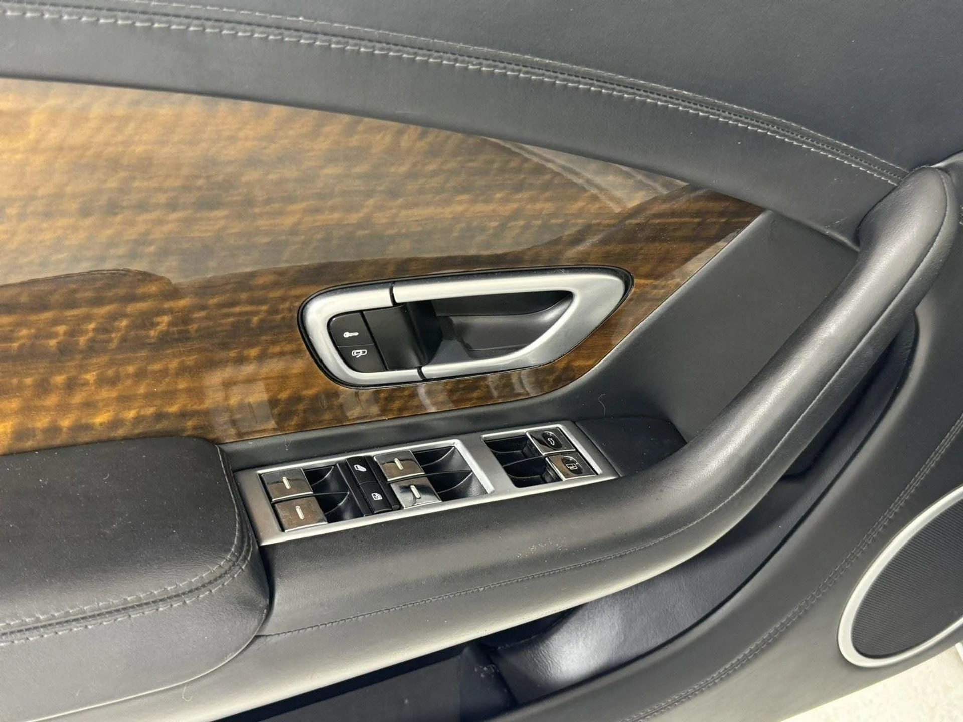 mph024_3873292334_98973084423cebf4e14a62cc8a899798_b2e497a262