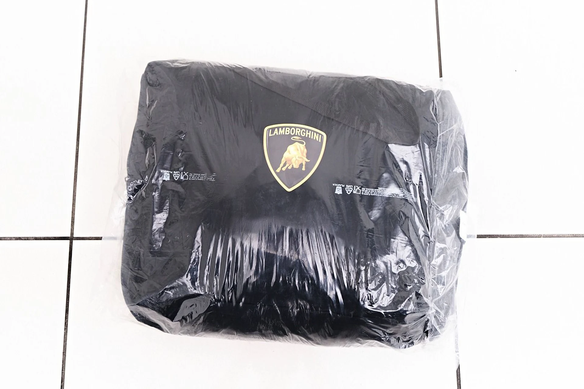mph024_3880318580_Used_2024_Lamborghini_Urus_S_1745956869_e320fb8096