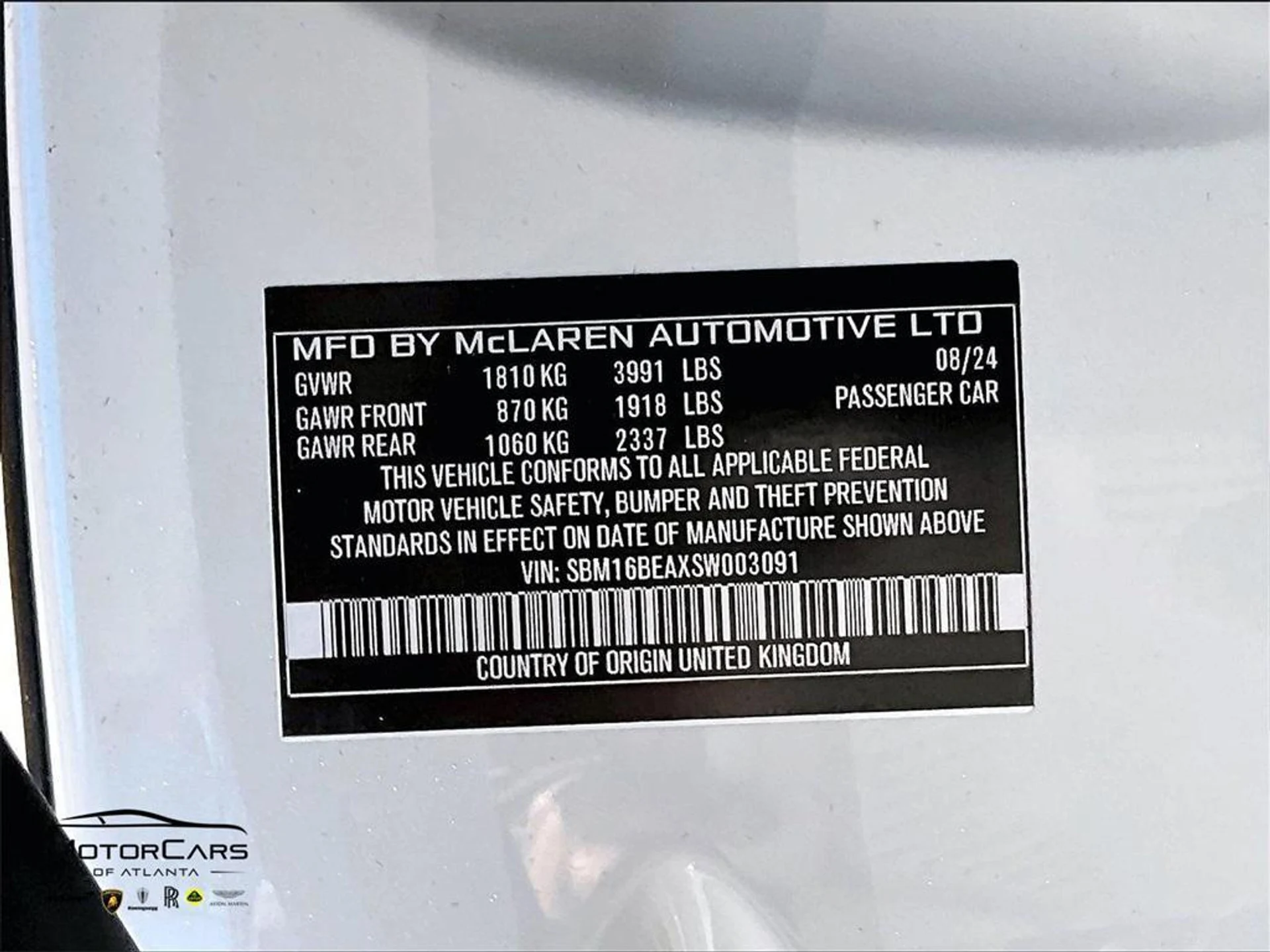 mph024_3886901665_P_Jz83_R4_P2_Me1u7cj_Xhzg_Li_WM_04_3146e068e1