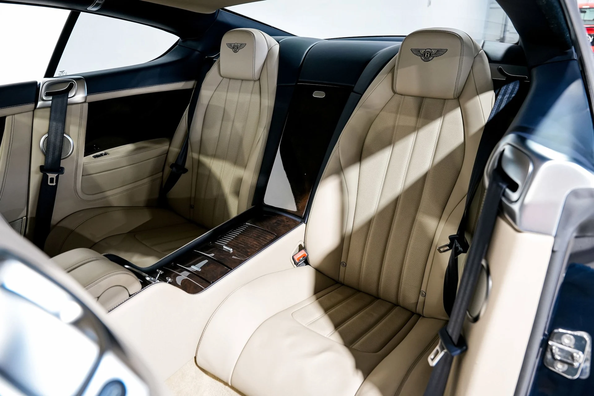 mph024_3890058571_30b87d62b8178e490364acded7a21baax_18a18a3b01