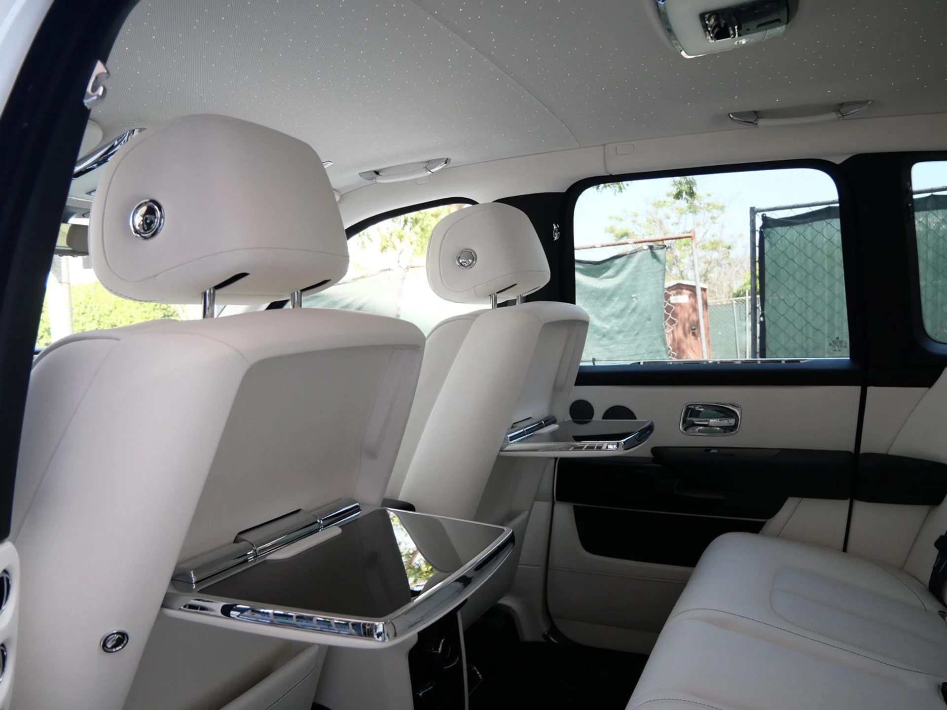 mph024_3897319786_c67ab5806f9b3c70ffa463e143e1f0e7x_50d717cc76