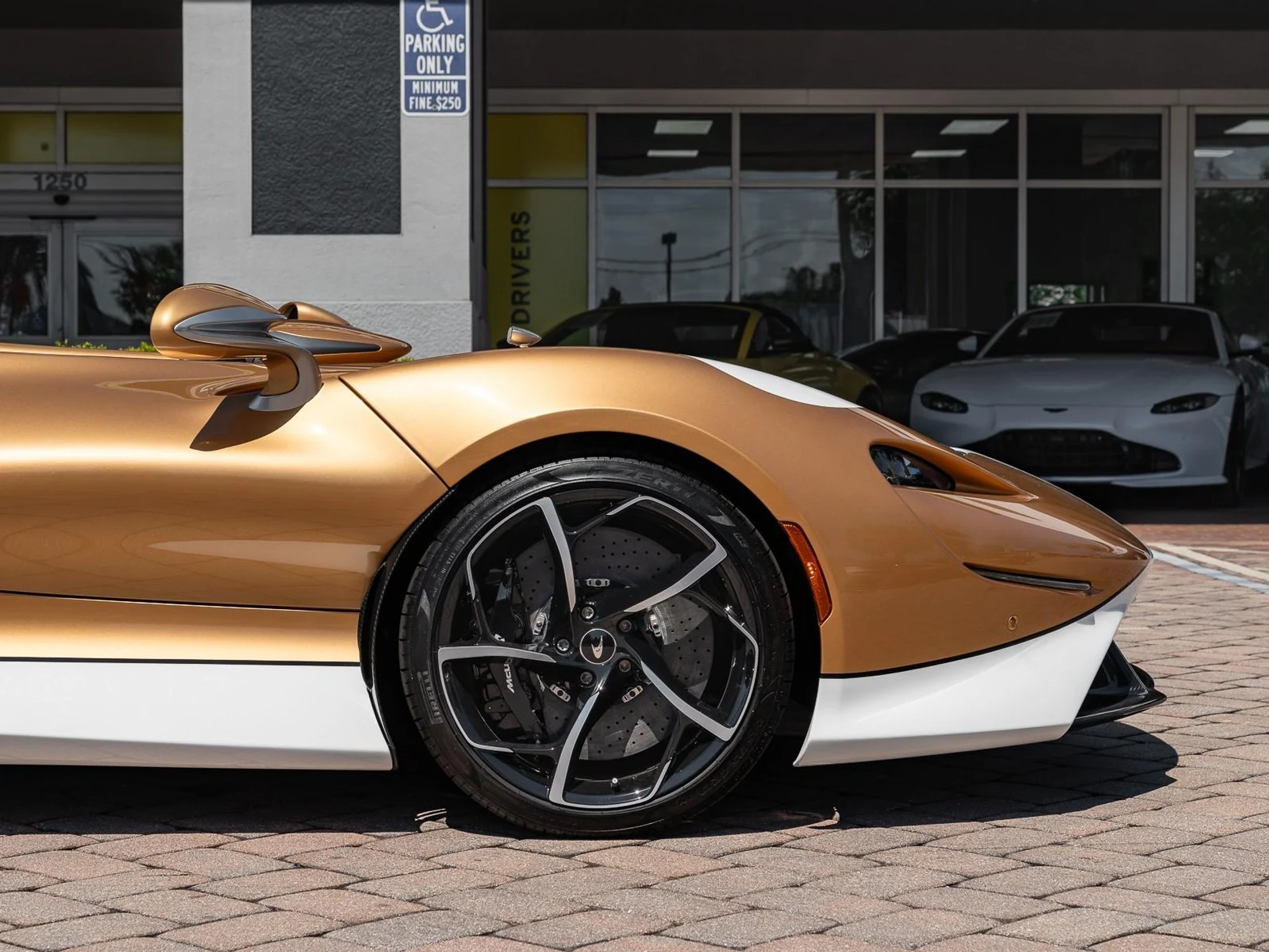 mph024_3903072656_Used_2021_Mc_Laren_ELVA_xp2_1713391572_49107832f6