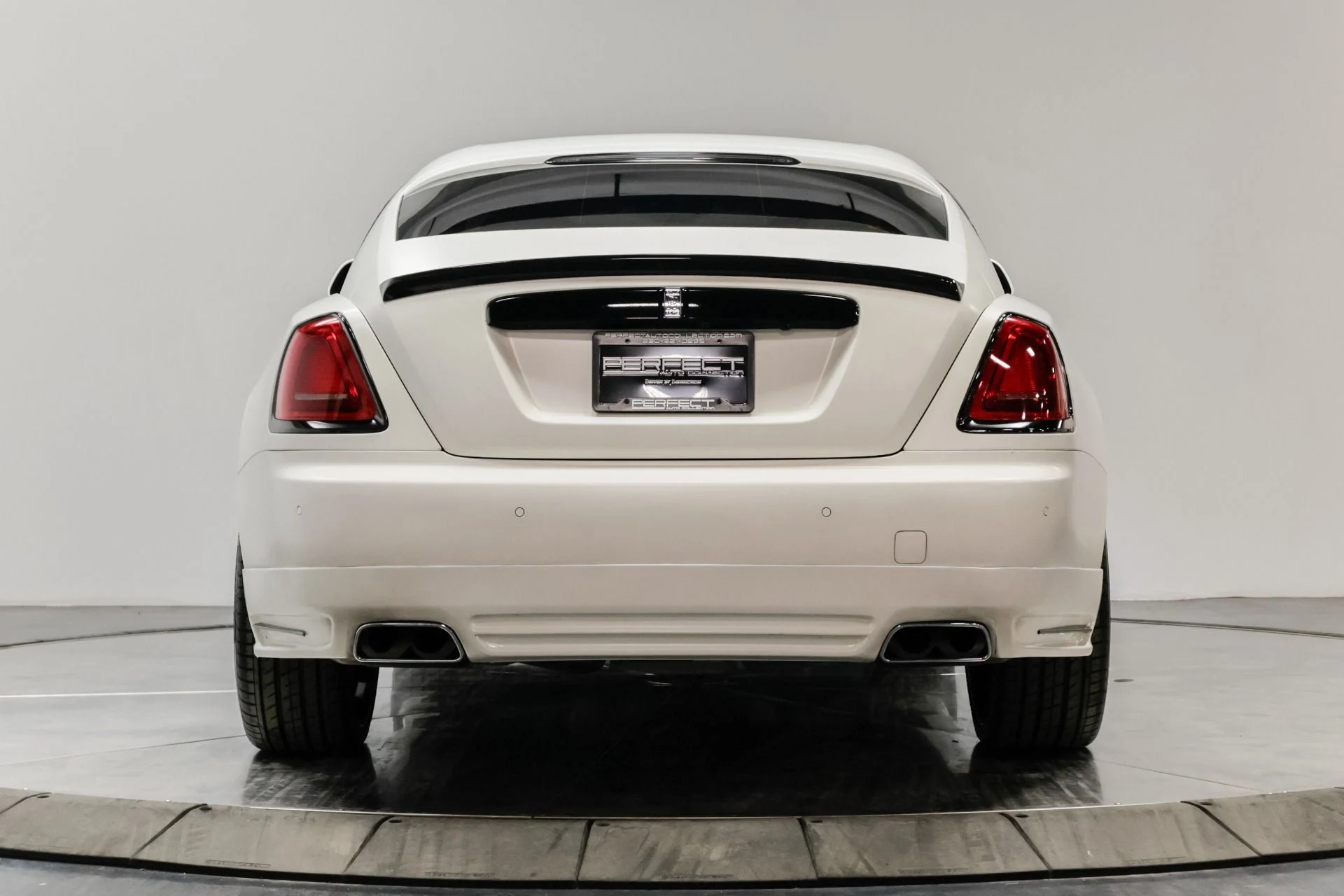 mph024_3905209087_Used_2014_Rolls_Royce_Wraith_1761229868_4b1203d333