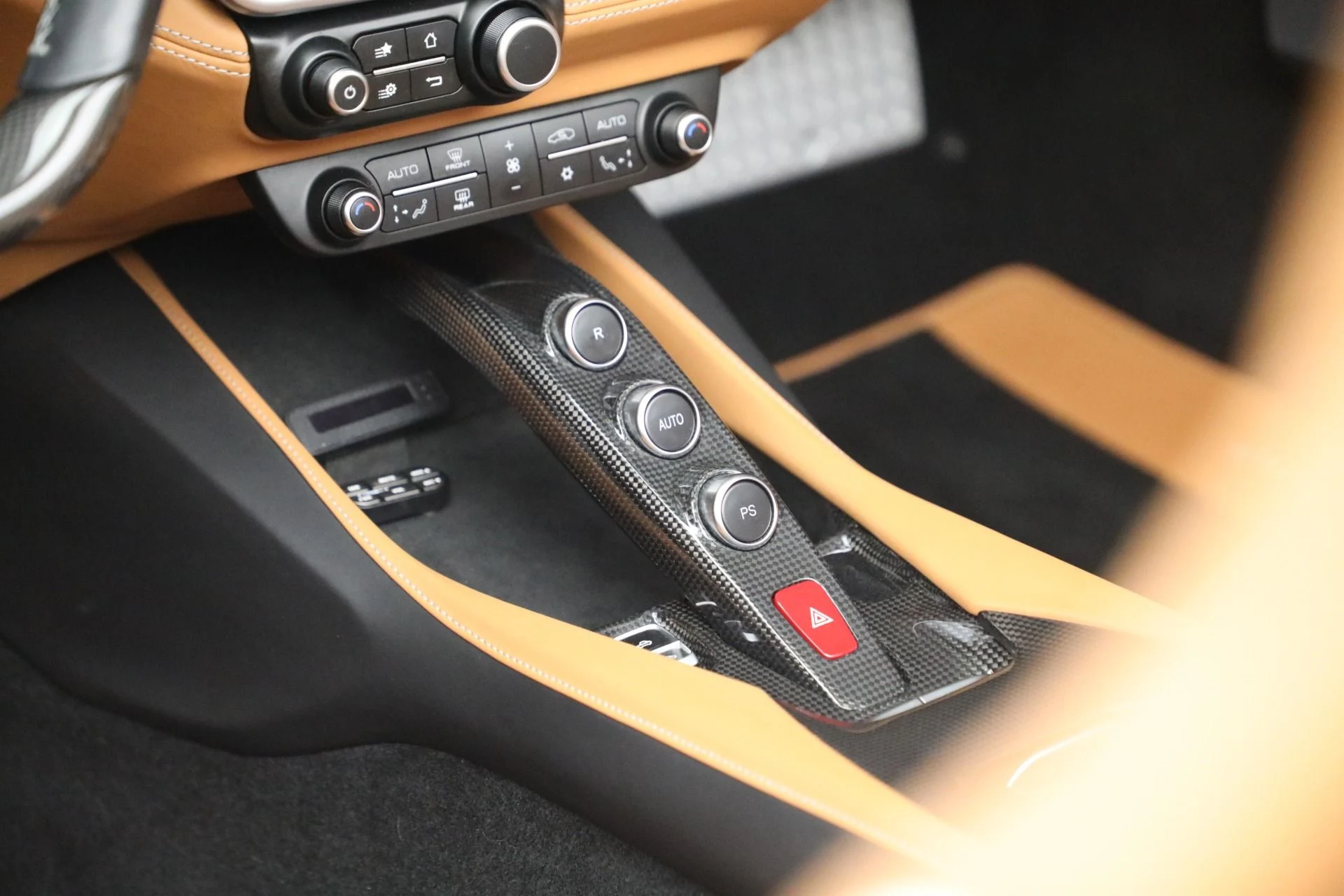 mph024_3905965137_Used_2019_Ferrari_Portofino_1791044080_38f8bcb1f4