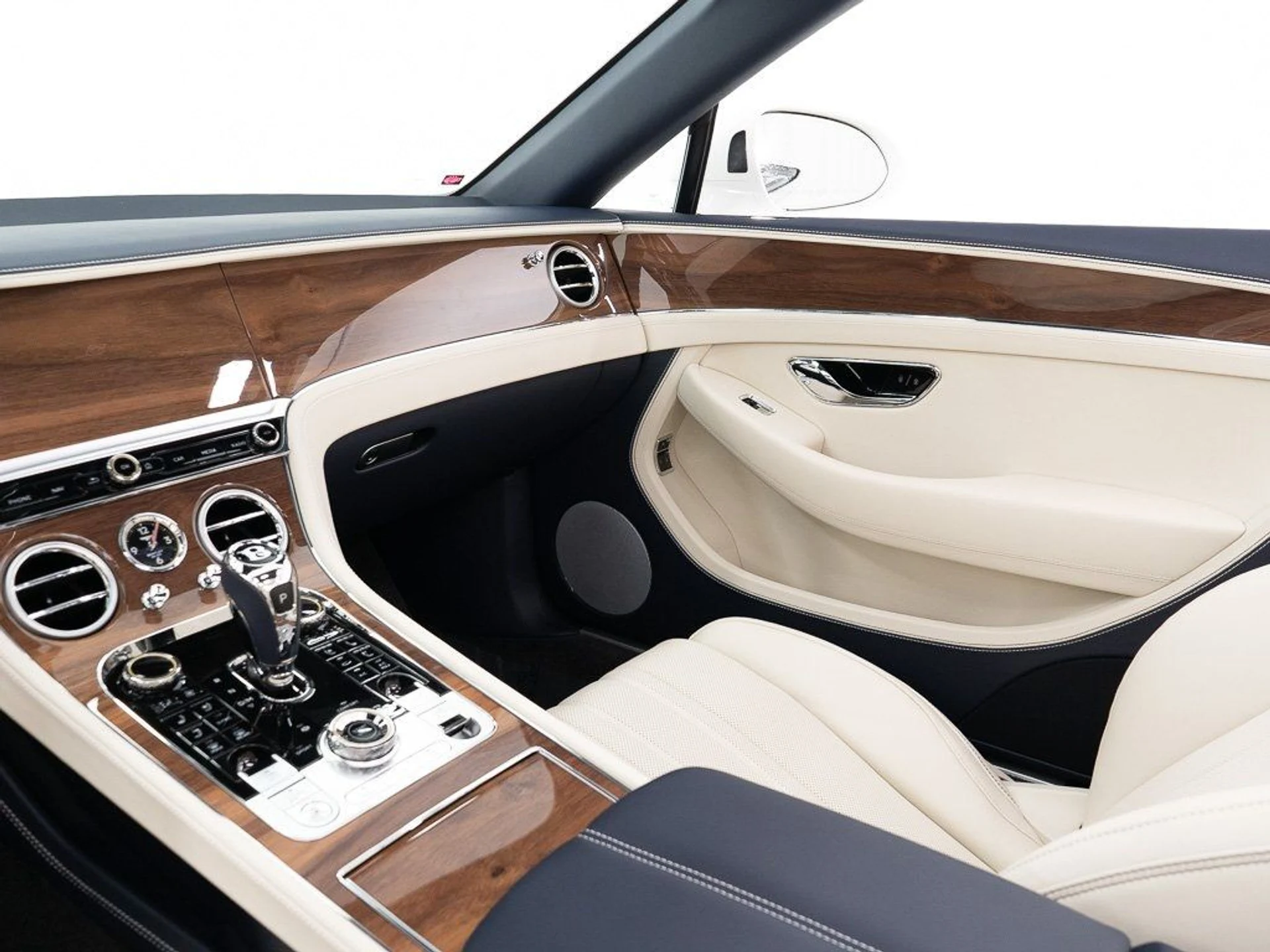 mph024_3910814712_1f950001c49c2c8369a4a36d7367506b_51c0fbae8b