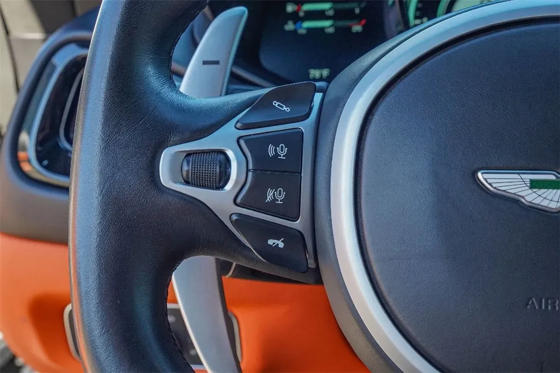 mph024_3916977415_3dd9f9a0a0394dd8ad90e895588a071e_e4116f110f