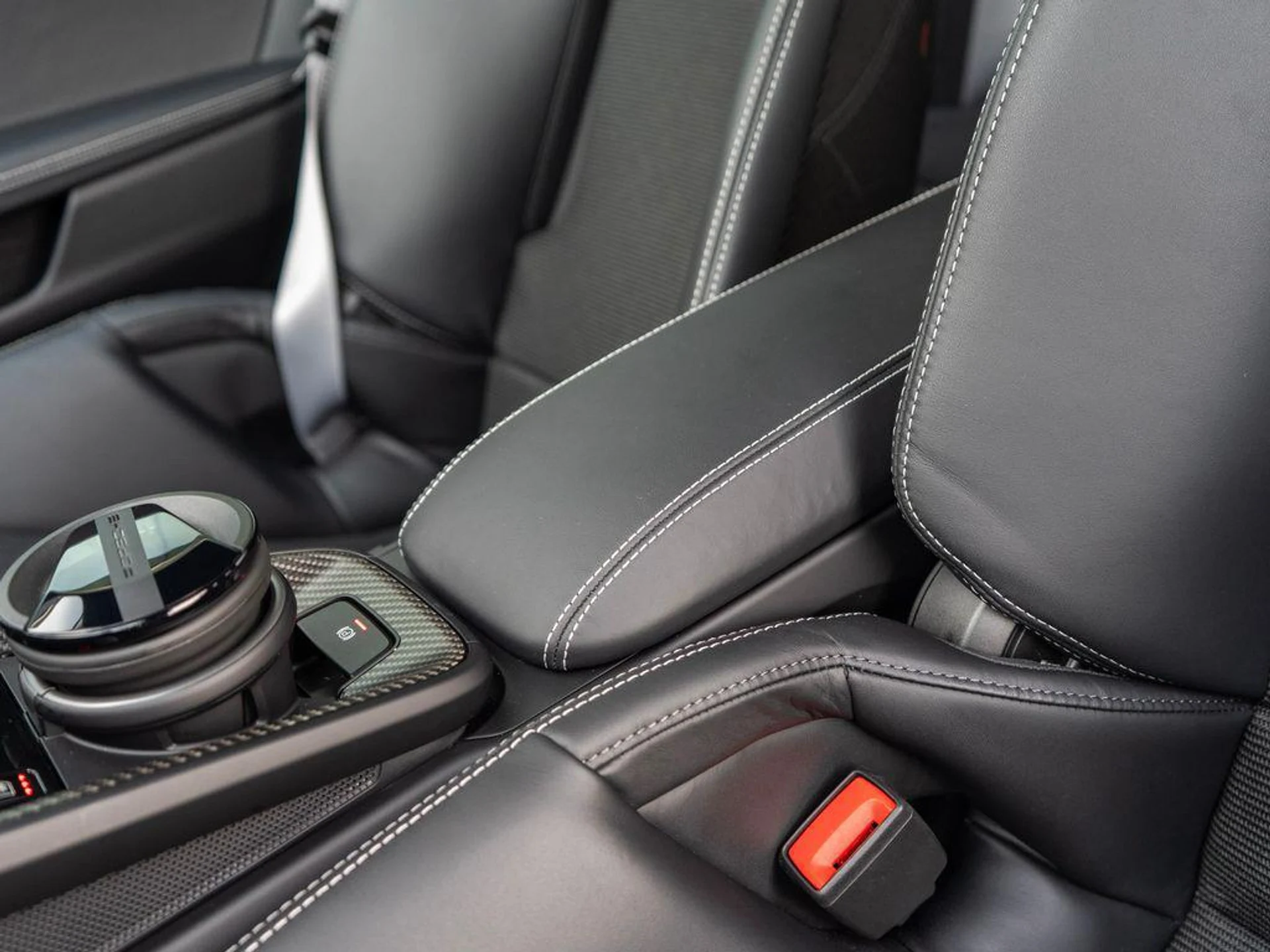 mph024_3932954248_f_IX_Tf3_kkv_QBYX_1_WU_Yu086t_Qy_I_b60abcf553