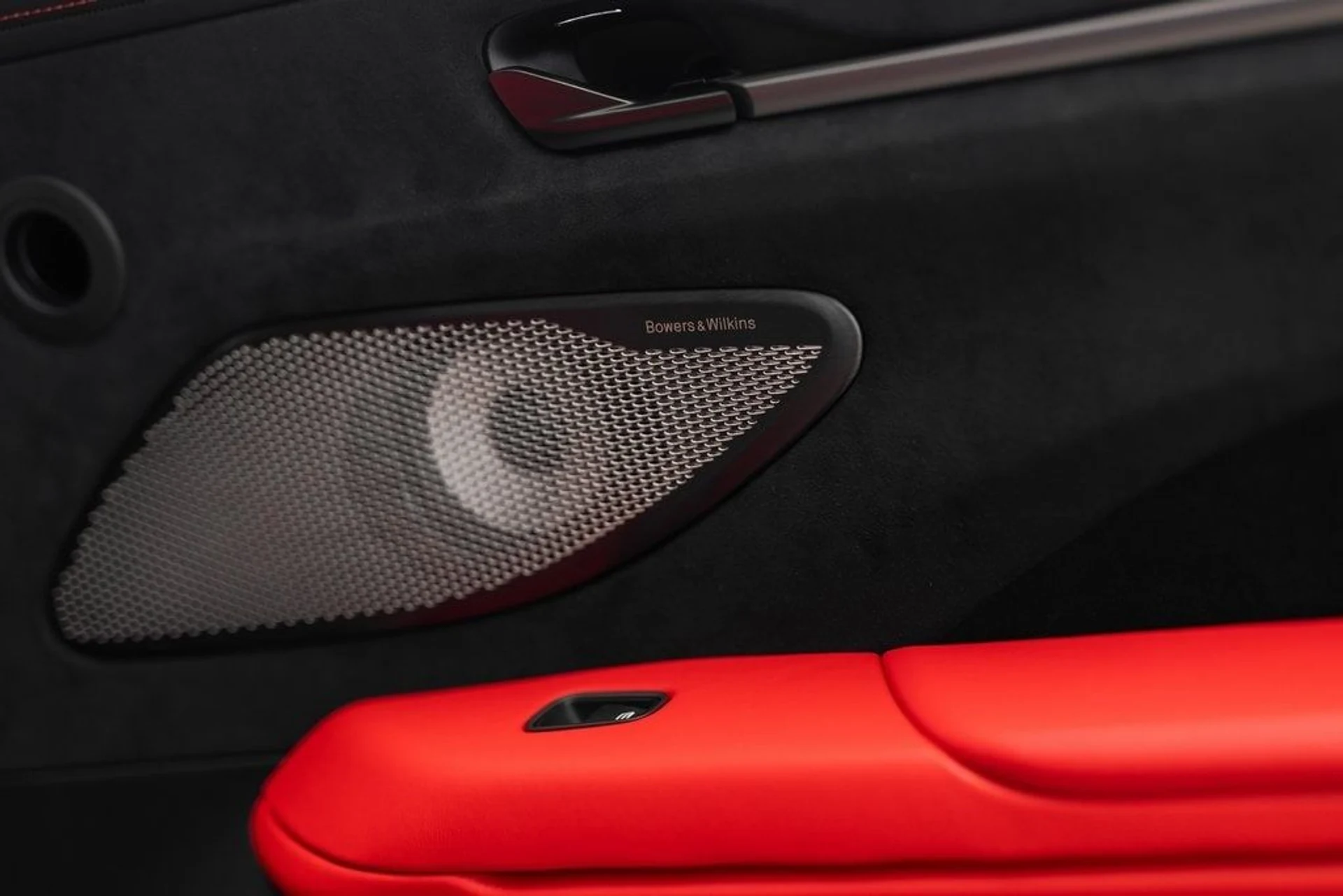 mph024_3934959922_a6af22c76838f9d1f713d2d555638664x_5f7e51bfc7