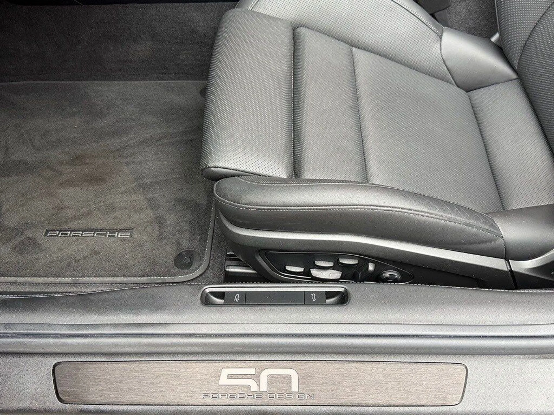 mph024_3940957310_95abdb9c2091bd33754e0208f1eee2dbx_3579eb7fcc