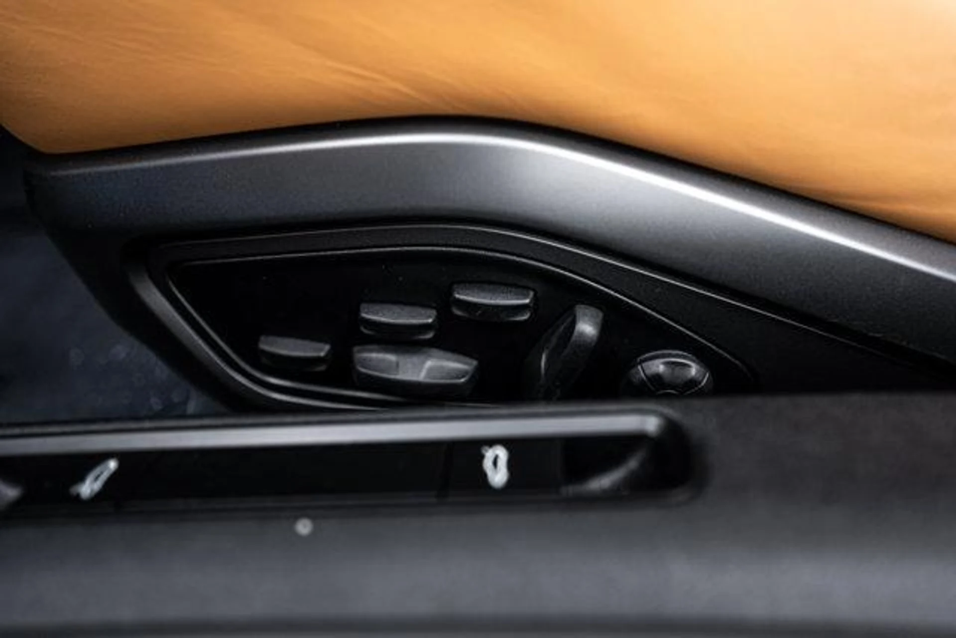 mph024_3944750217_3_V_Ao6_Ax_Vbc_l_X_Je_Fr_N13a50_R0_8c10ea042d