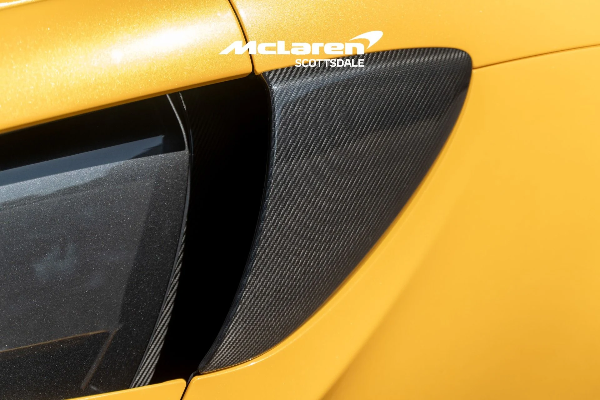 mph024_3947868801_Used_2017_MCLAREN_570_S_COUPE_1783701373_17fec98d58