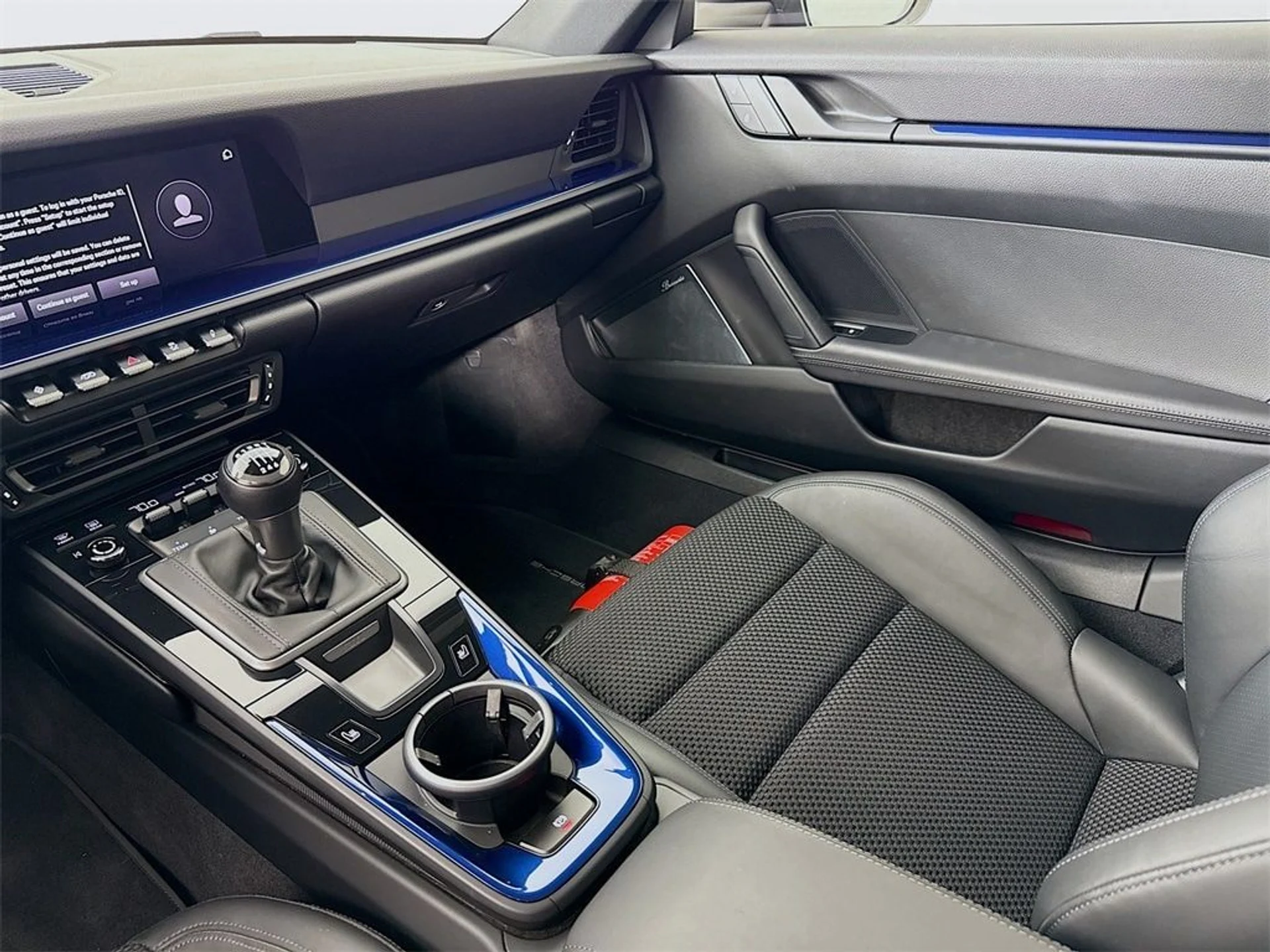 mph024_3951865976_5705d71159cadf603a68d3539e37c384x_1a069b8b35