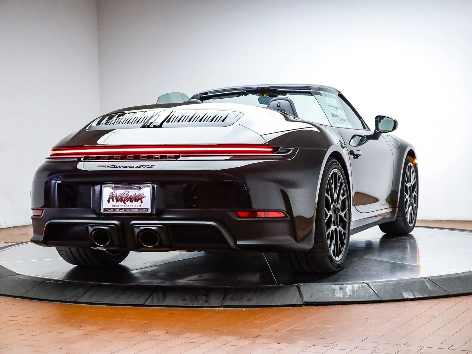 mph024_3953286973_4d8d317b4c98abbd40a6bd0c65bd255cx_92e6a41621