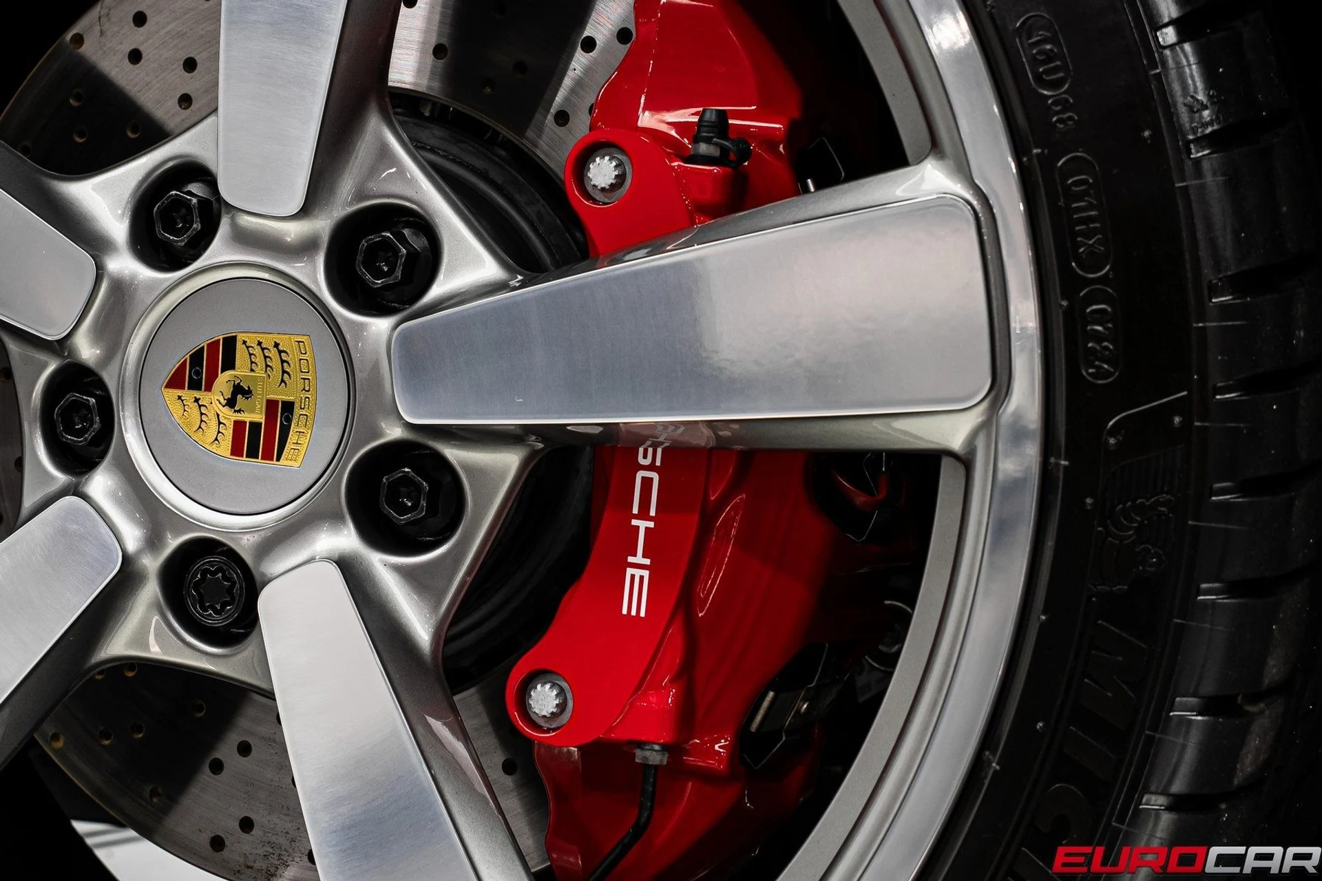 mph024_3953958698_image_25_67ed7e01fa