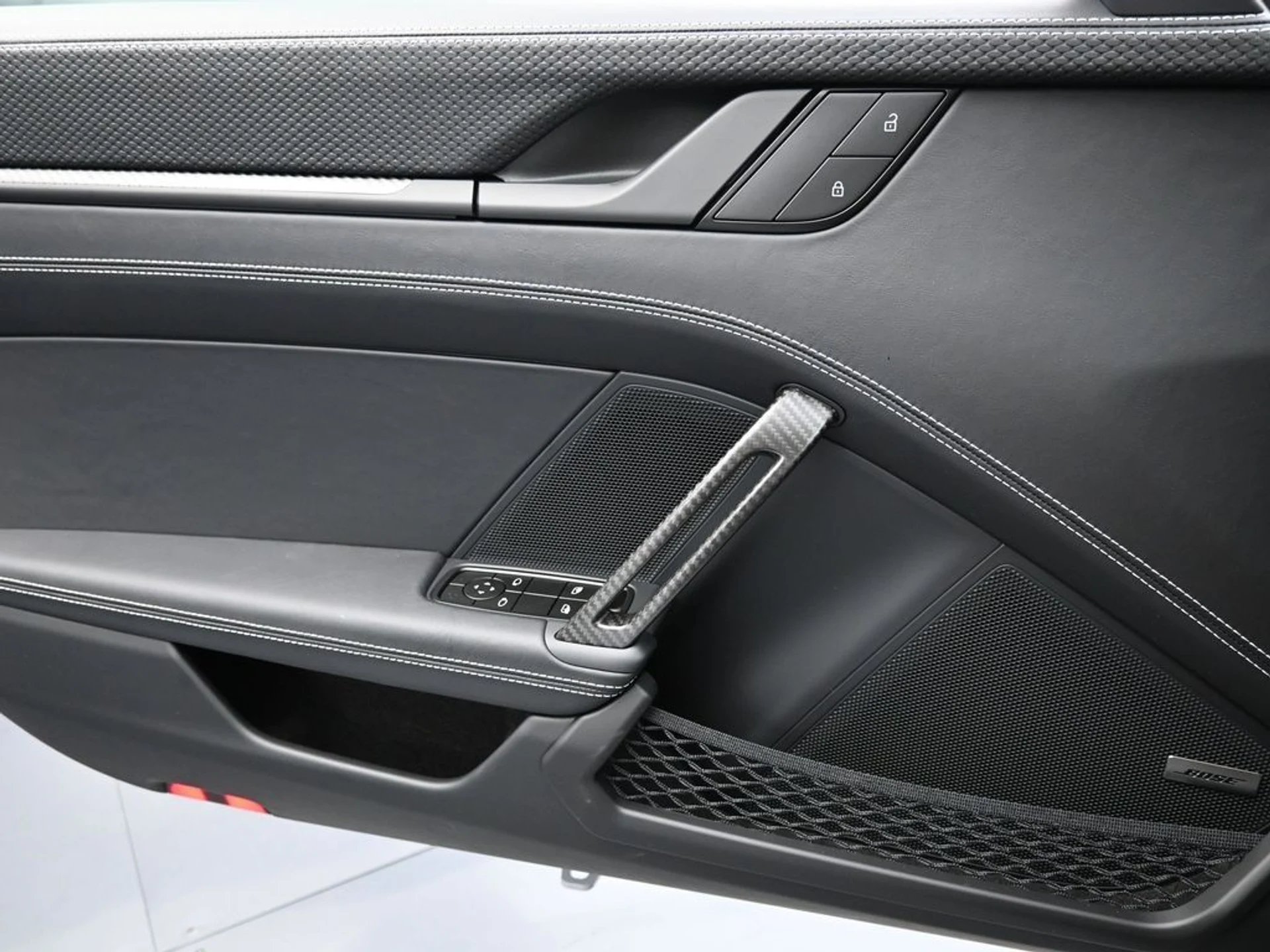 mph024_3958744456_7fae845c0852e116f007808245a67d04_5f1d4d2860