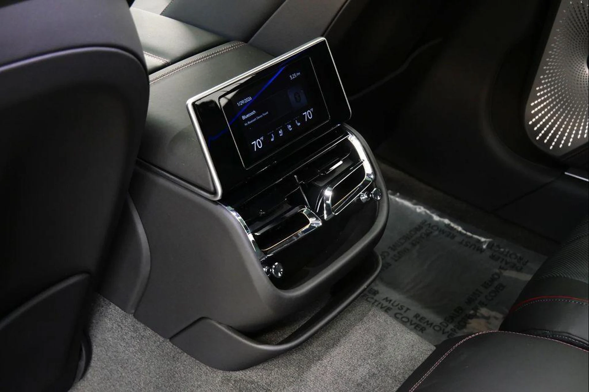 mph024_3960362914_46b7atup4p_Ymc51_G_Svp_Bi_Aw_Ua_BQ_6ccaa5ac0f