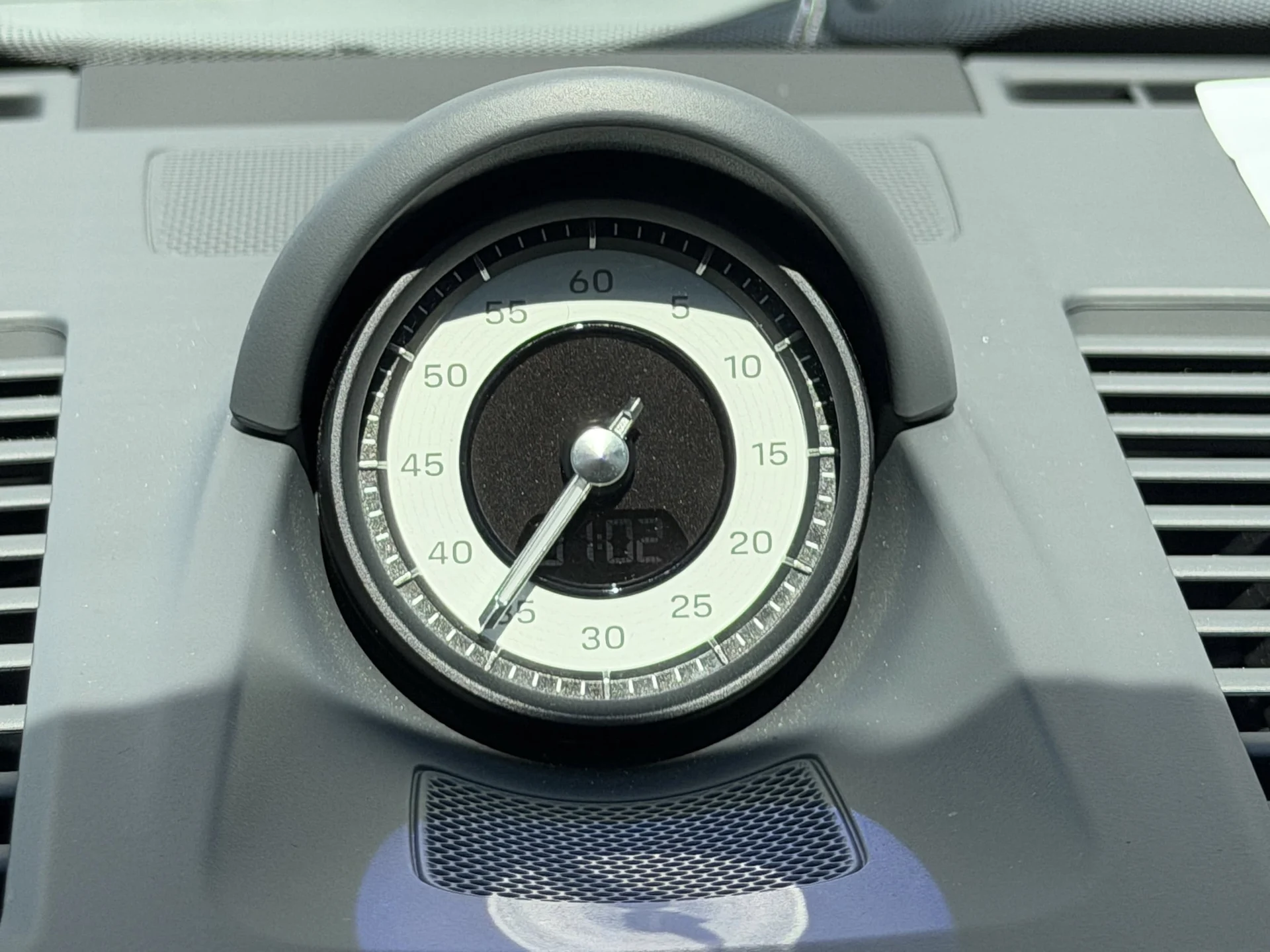 mph024_3962370693_6e60b27fd82f3f502bf6c45e59972f5ax_451657a5df