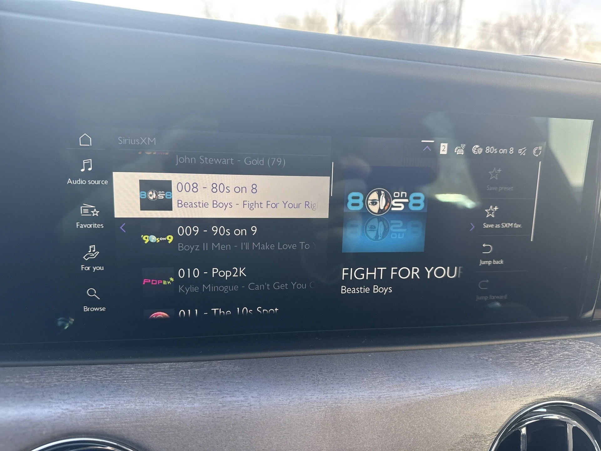 mph024_3964596875_6eadd6e9177f2ab72f51b8e82667e257x_78e2422a27