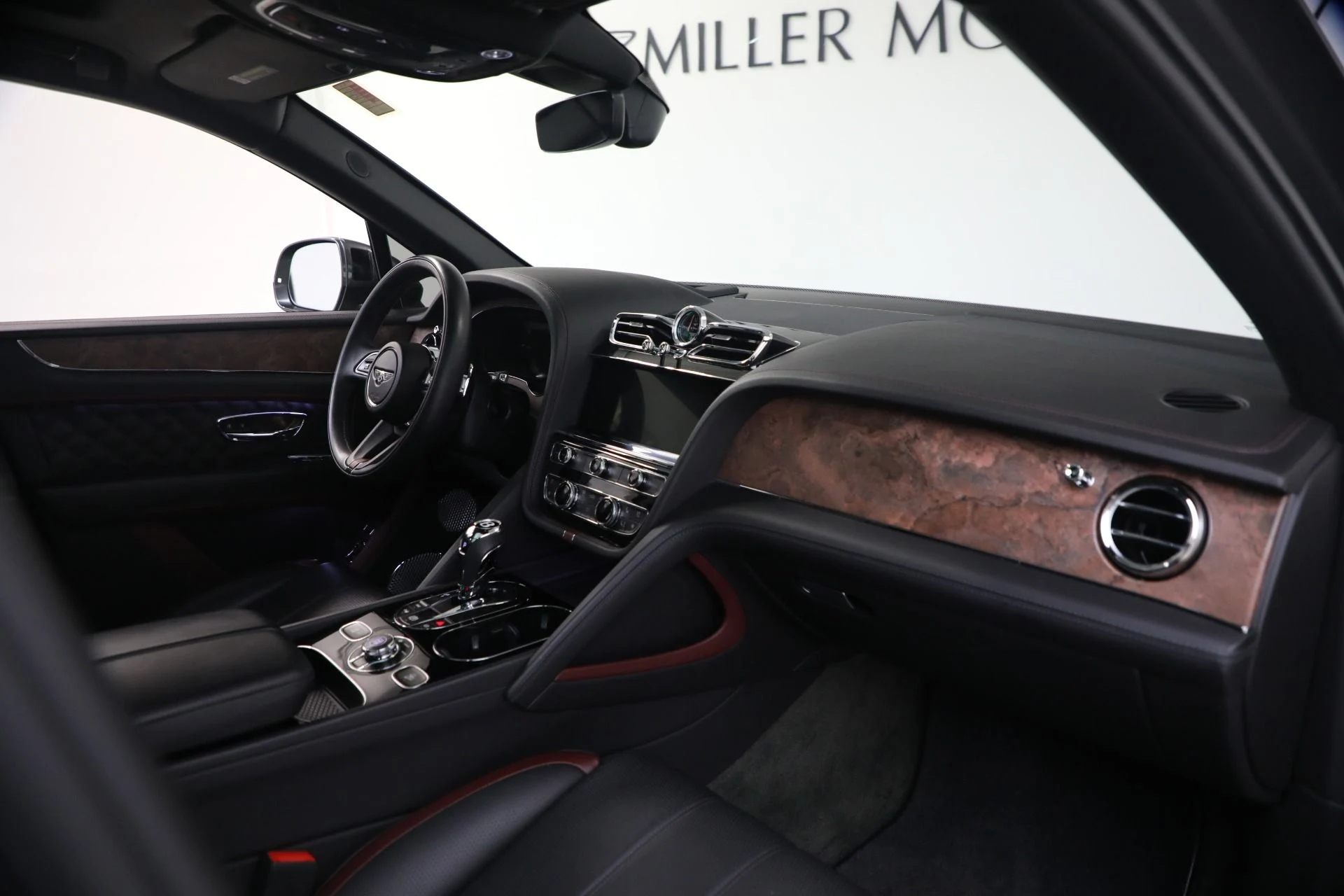 mph024_3969552057_Used_2022_Bentley_Bentayga_V8_1772493107_c41269a60e