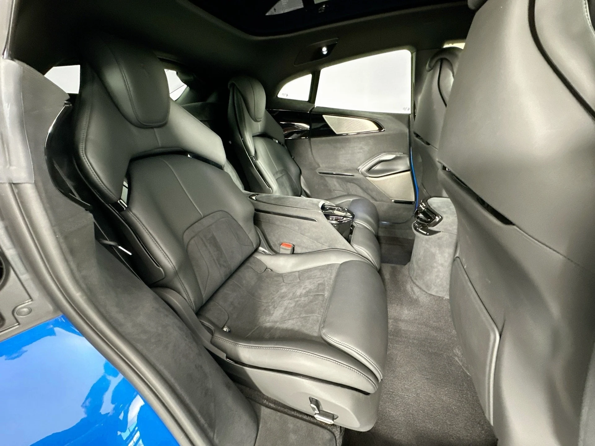 mph024_397099500_25_9599008bc9