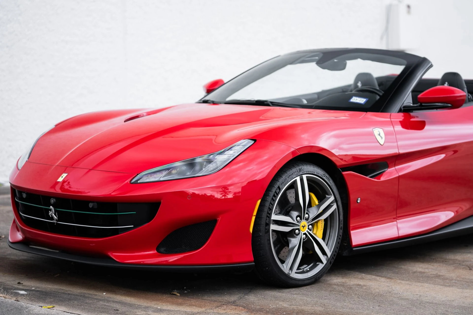 mph024_397114930_Used_2019_Ferrari_Portofino_1768420452_c6816d08b9