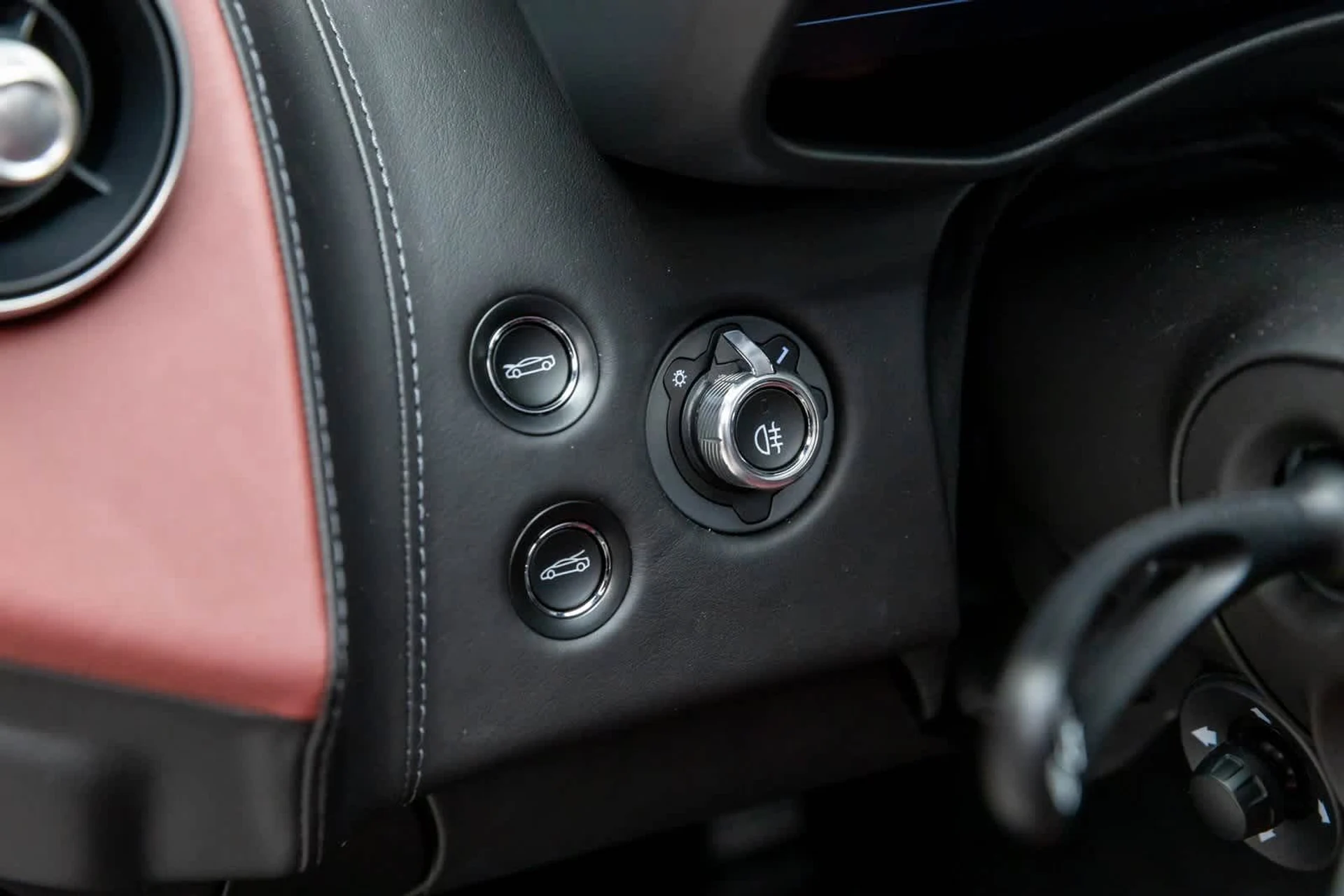 mph024_3973752622_25_4238369303