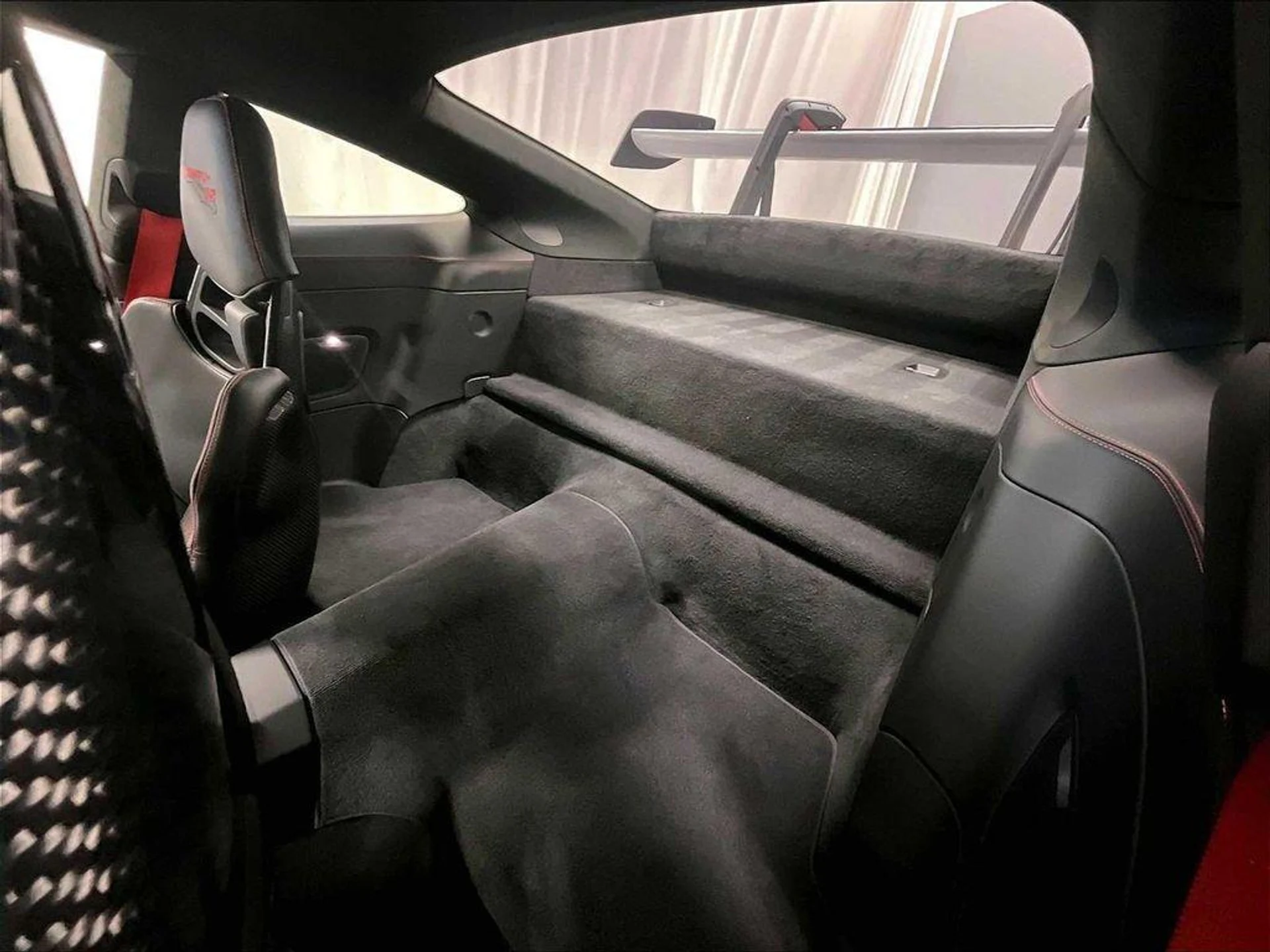 mph024_397482213_f_ar_J_n_Wz_MWV_1aycw_PI_Hb_Ehaueo_ef8c4207c0