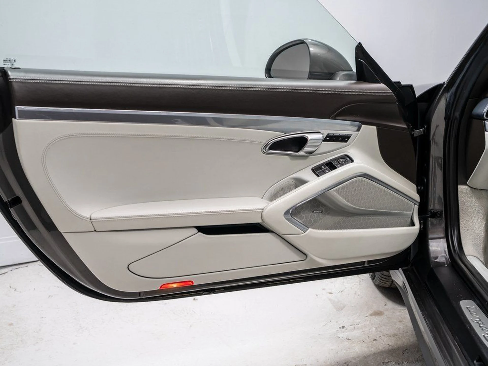 mph024_3984174926_9a9d4d6e988ee21a5d23f8057d736643_8b7129533f