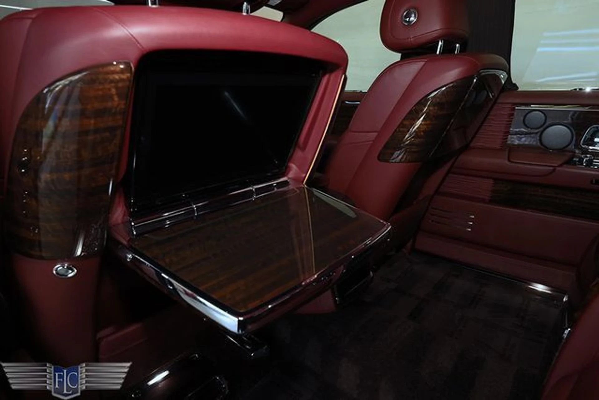 mph024_3984734429_used_2018_rolls_royce_phantom_extendedwheelbasesedan_9689_23067531_29_640_d5c42d7c00