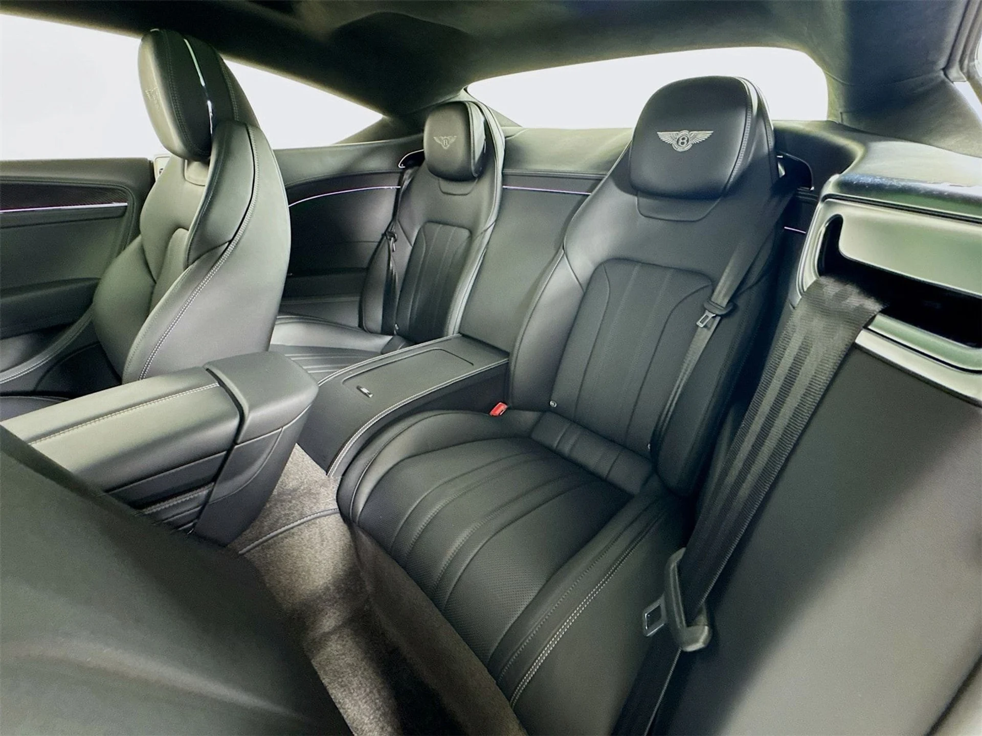 mph024_3992888567_46a2b7232dc6e336f6df4b19afbd7f59x_b96ec6de5f