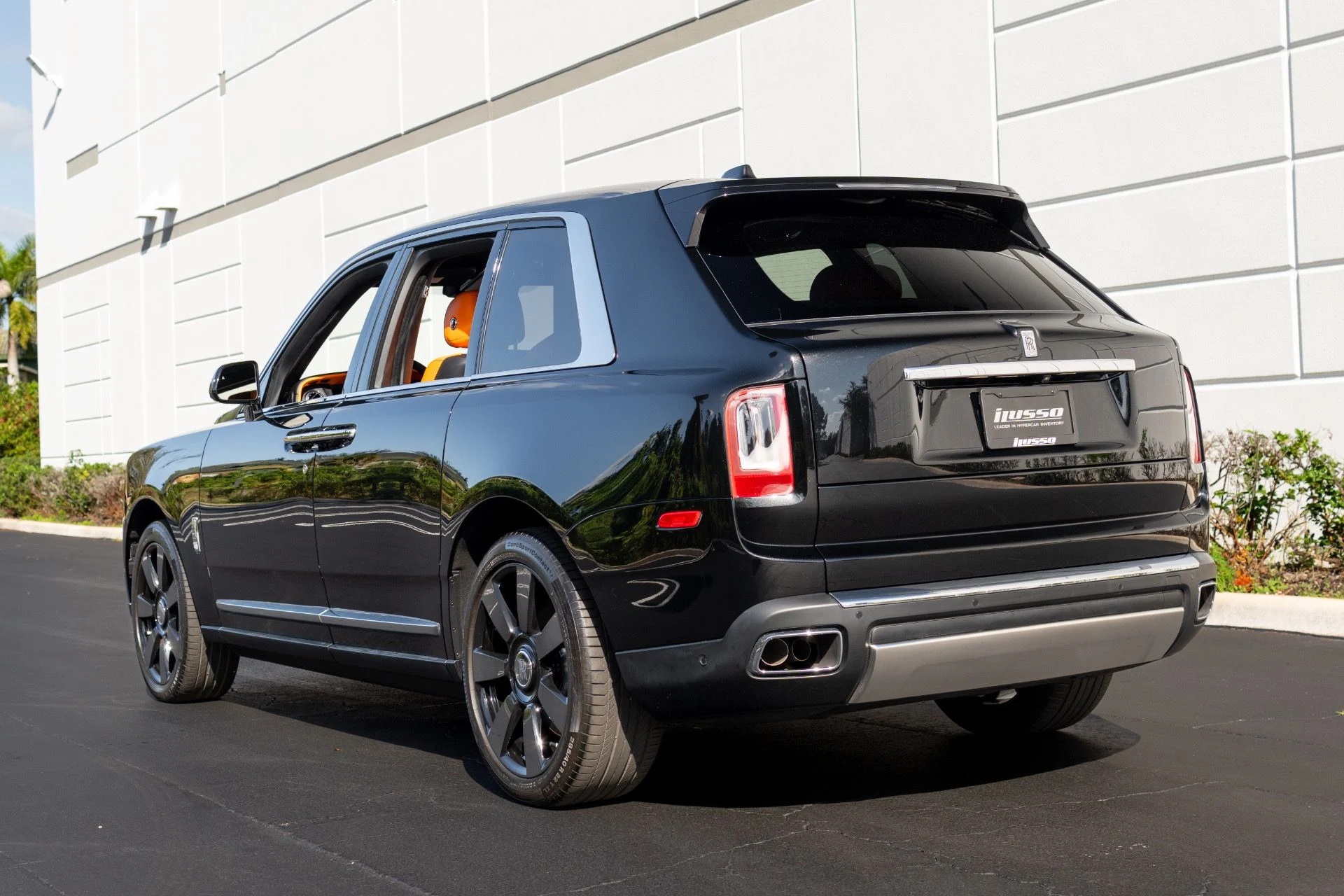 mph024_3995314833_Used_2019_Rolls_Royce_Cullinan_1769627245_415fec06fc